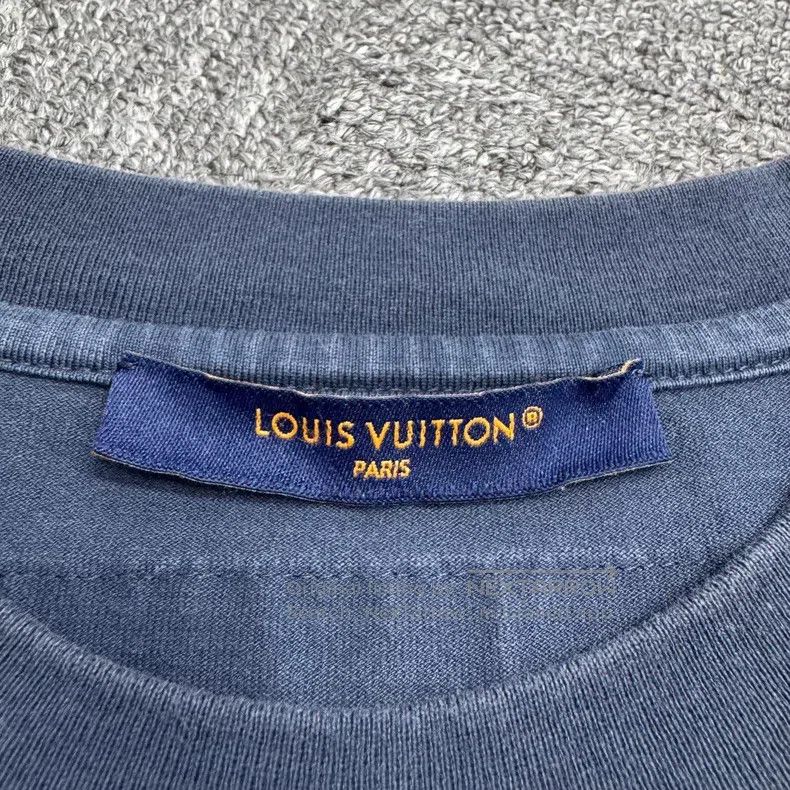 Louis Vuitton Louis Vuitton Embossed presbyopic short sleeve Size US L / EU 52-54 / 3 - 2 Thumbnail