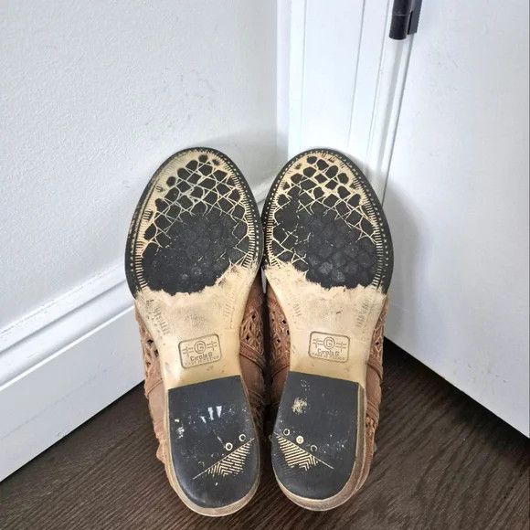 Corral Circle G Q5020 Camel Leather Cutout Shortie Boho Distressed Size US 8.5 / IT 38.5 - 11 Thumbnail