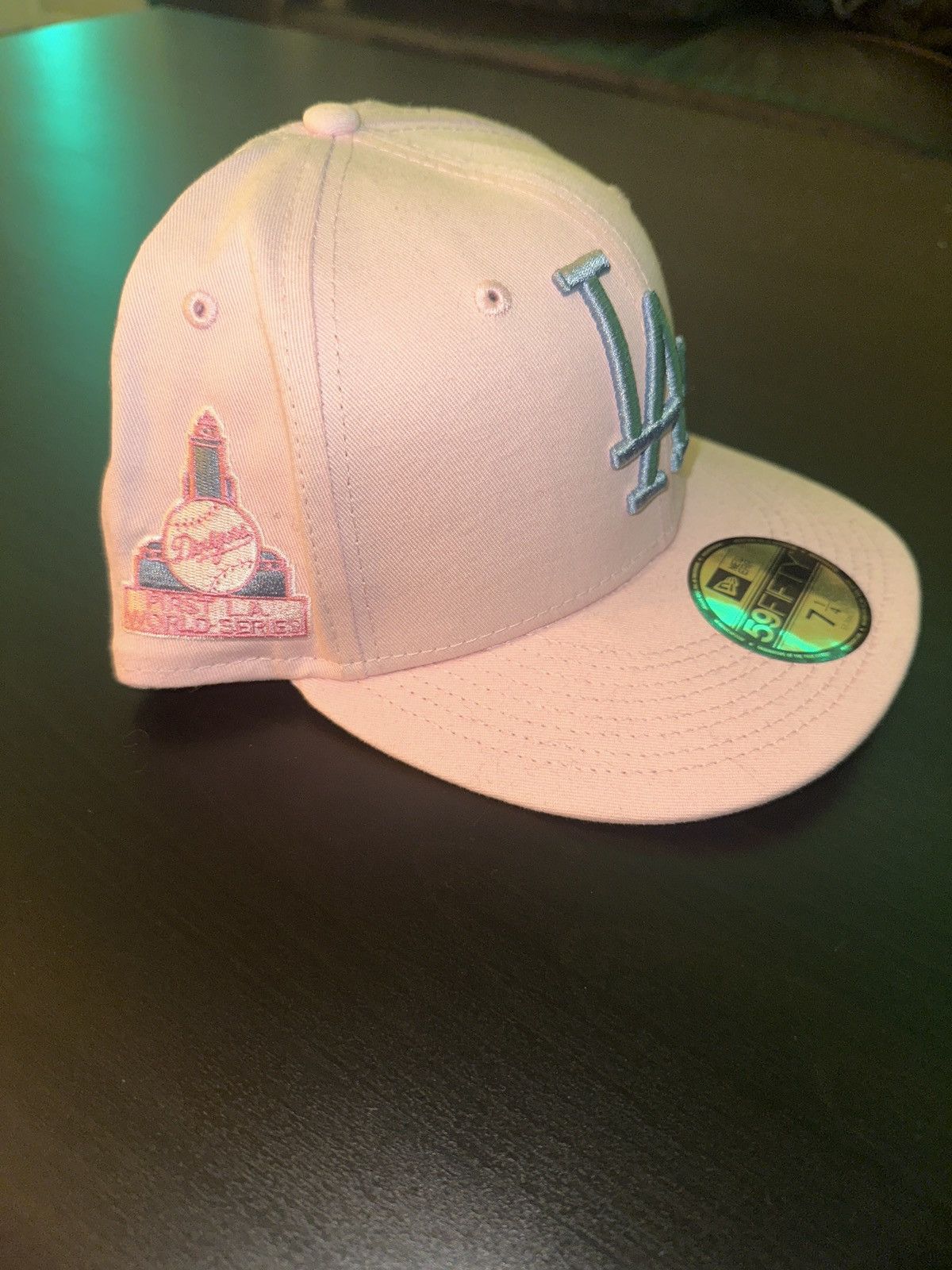 New Era BRAND NEW 7 1/4 DODGERS HAT Size ONE SIZE - 2 Thumbnail