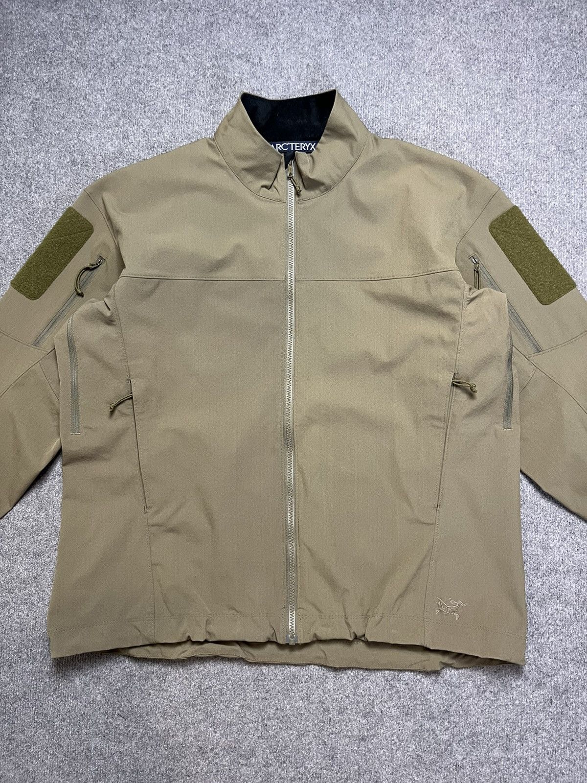 Arc'teryx Arcteryx leaf combat jacket Size US XL / EU 56 / 4 - 3 Thumbnail