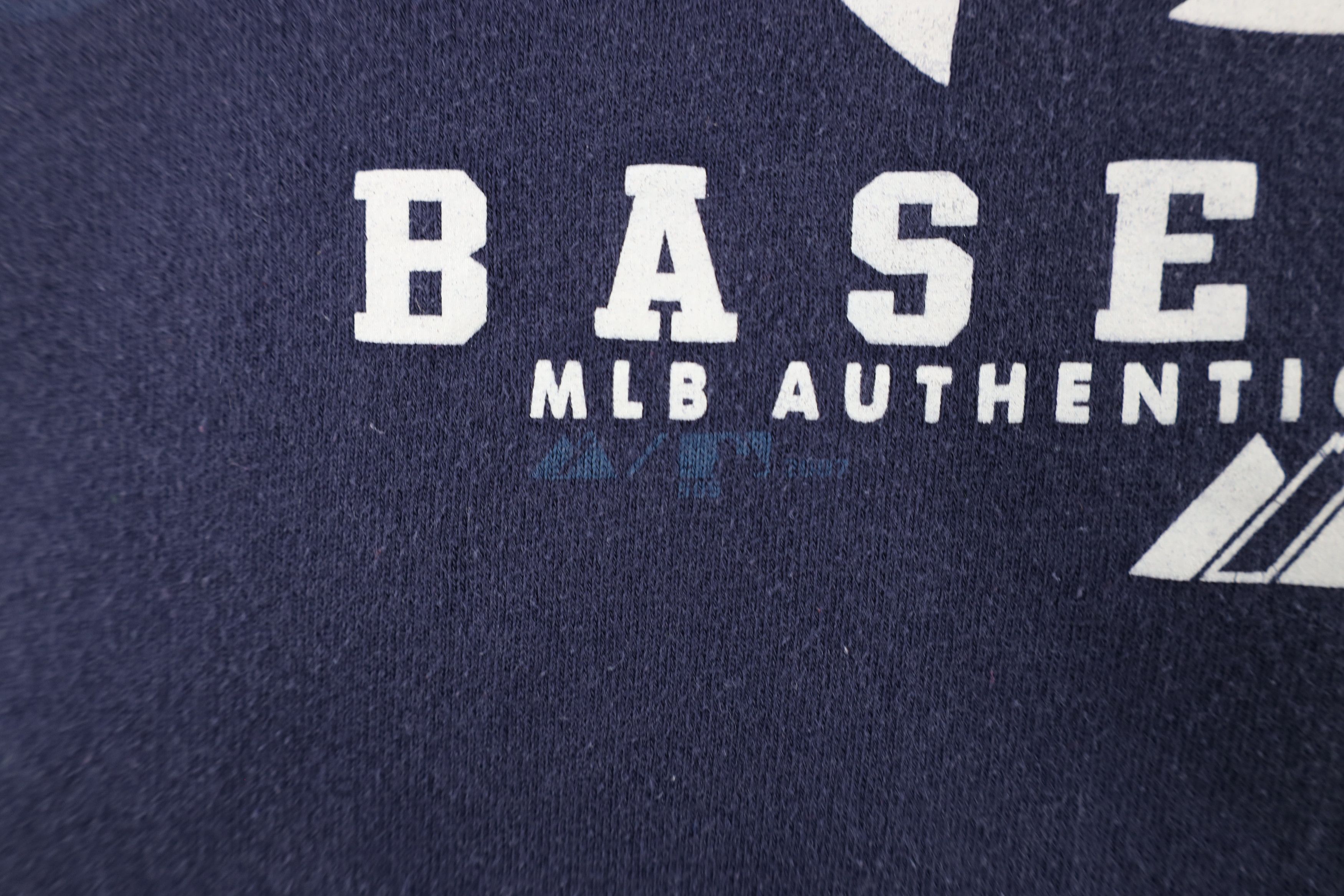 Majestic × Vintage Vintage Majestic Out New York Yankees Hoodie Sweatshirt Size US XXL / EU 58 / 5 - 5 Thumbnail