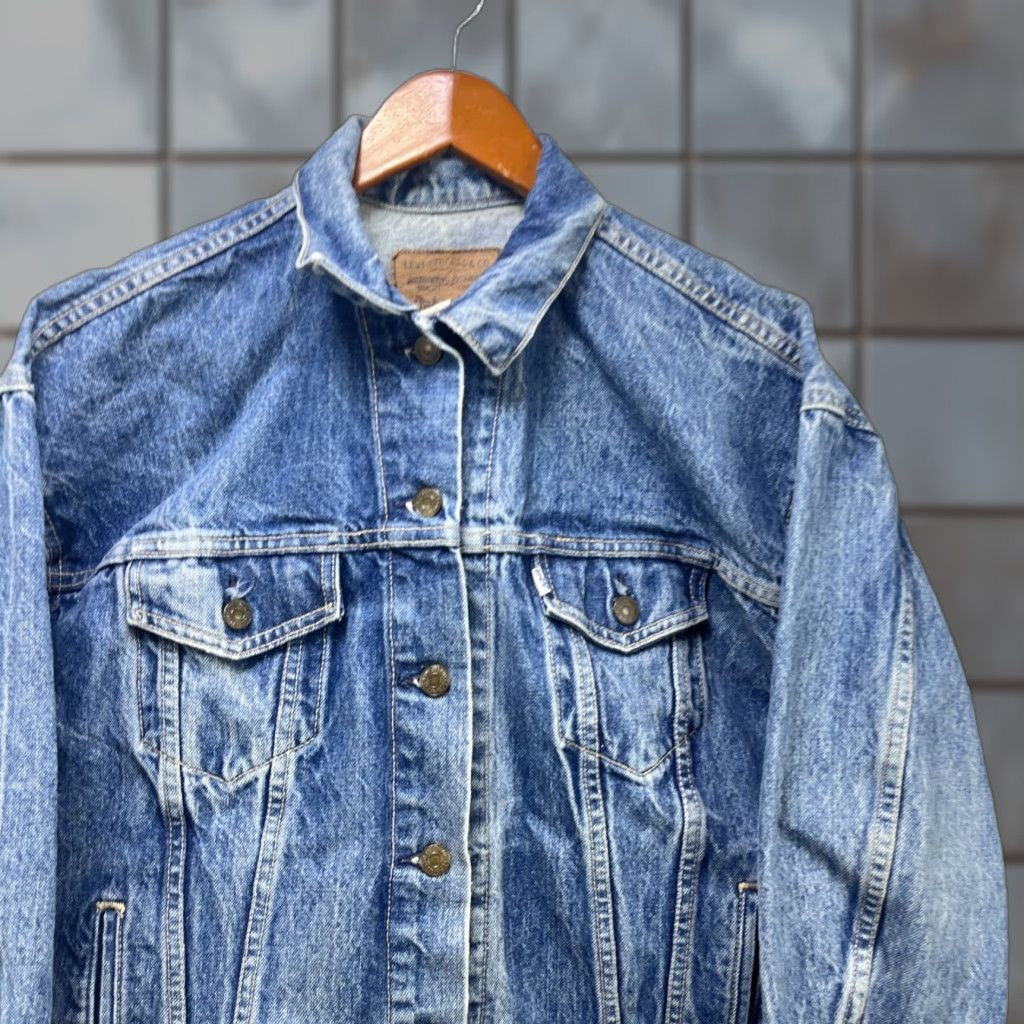 Levi's VINTAGE Levi's White Tab Denim Jacket Trucker Medium M Button Lined Cotton 80s 90s Workwear Casual Mens Jacket Size US M / EU 48-50 / 2 - 1 Thumbnail