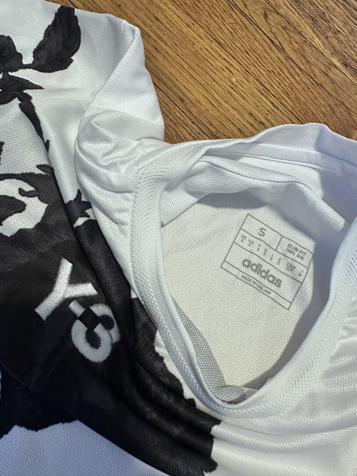 Yohji Yamamoto Y3 real madrid jersy Size US S / EU 44-46 / 1 - 5 Thumbnail