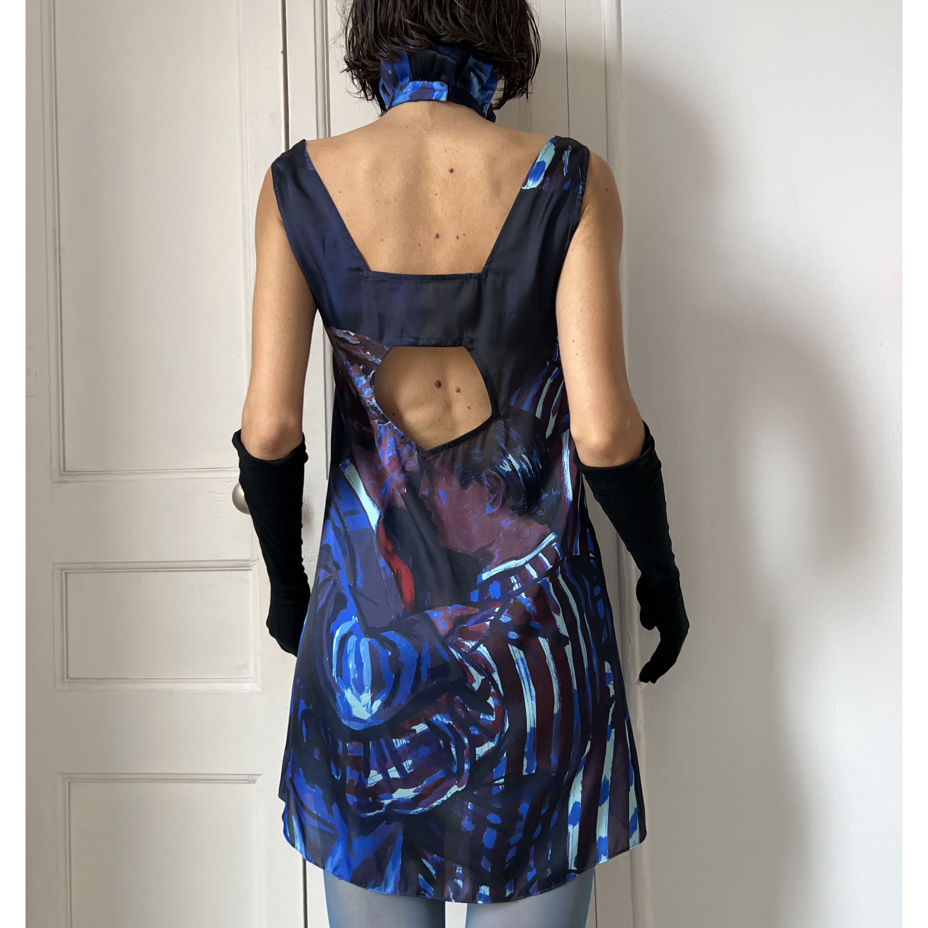 Designer Handmade gay couple dancing print cutout mini dress Size M / US 6-8 / IT 42-44 - 2 Thumbnail
