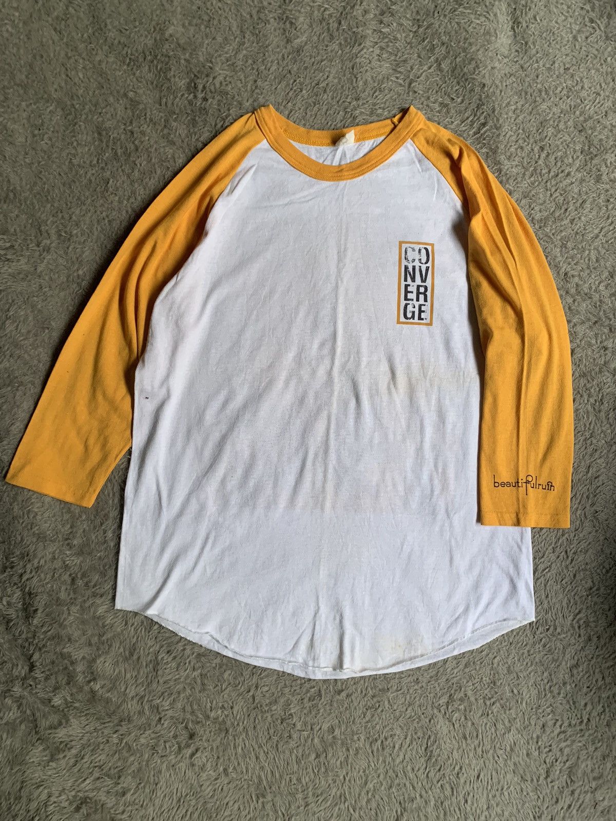 Band Tees 00s Converge Beautiful Ruin Cover Album Raglan Tee Size US XL / EU 56 / 4 - 1 Thumbnail