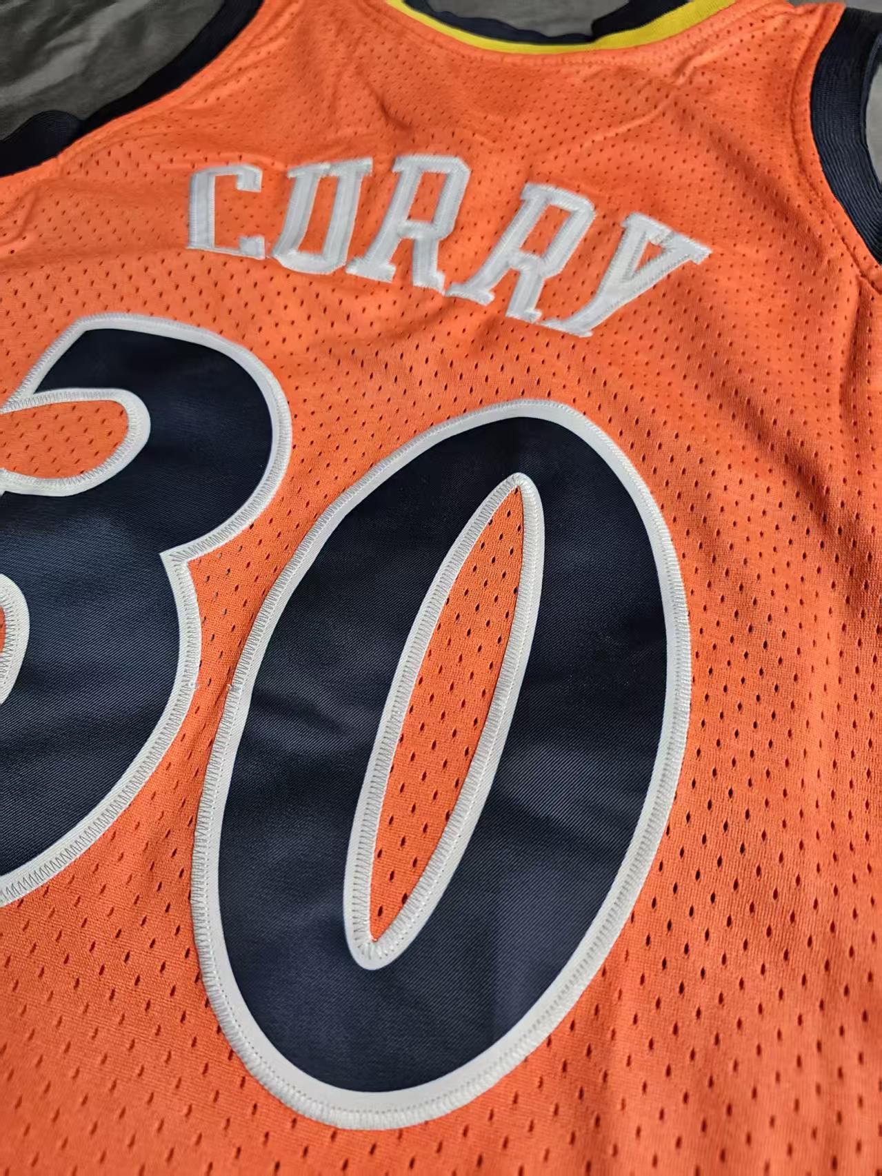 NBA #30 Stephen Curry Jersey Golden State Warriors 2009 10 Size US L / EU 52-54 / 3 - 3 Thumbnail