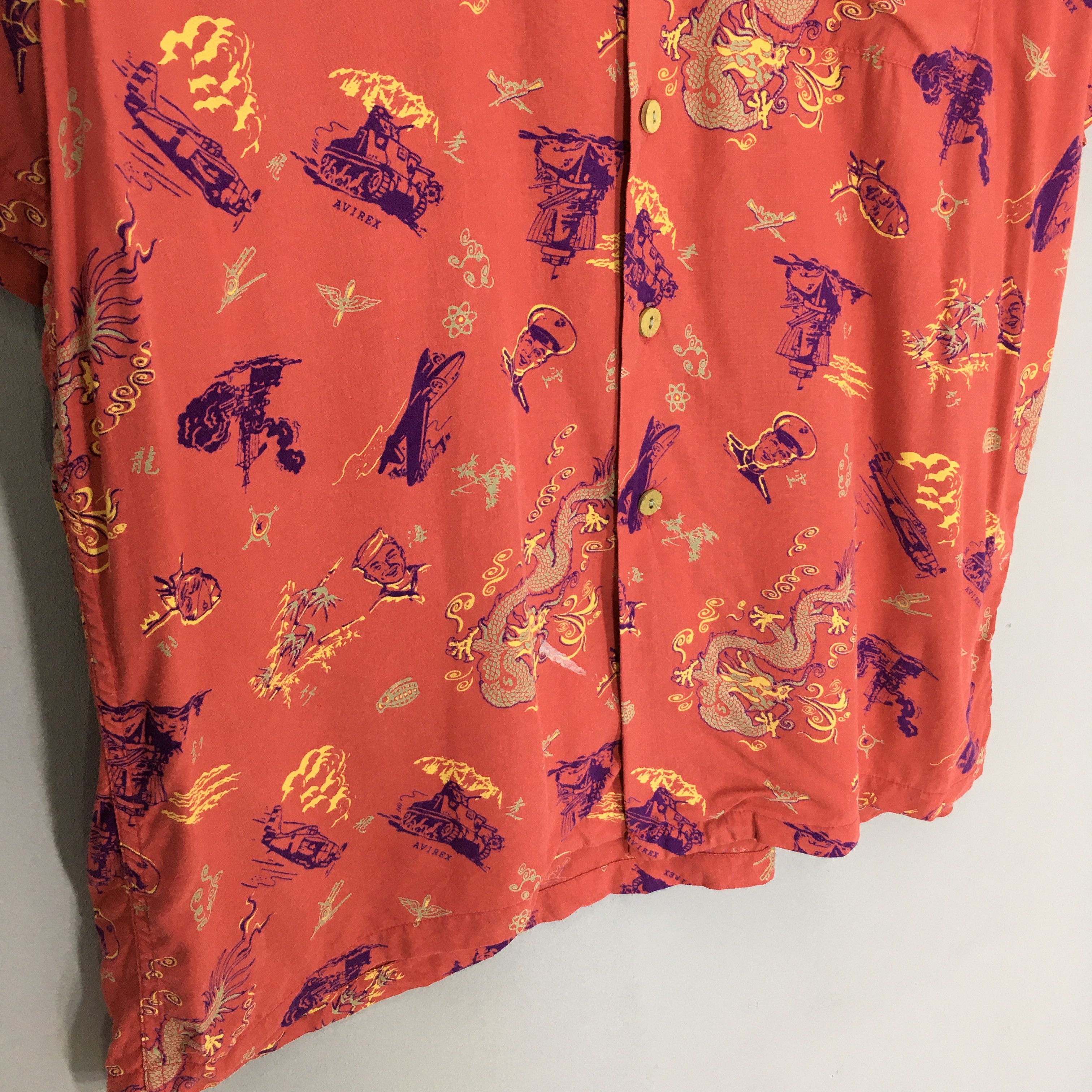 Avirex × Japanese Brand Vintage Avirex Dragon Hawaiian Rayon Shirt Large Size US L / EU 52-54 / 3 - 4 Thumbnail
