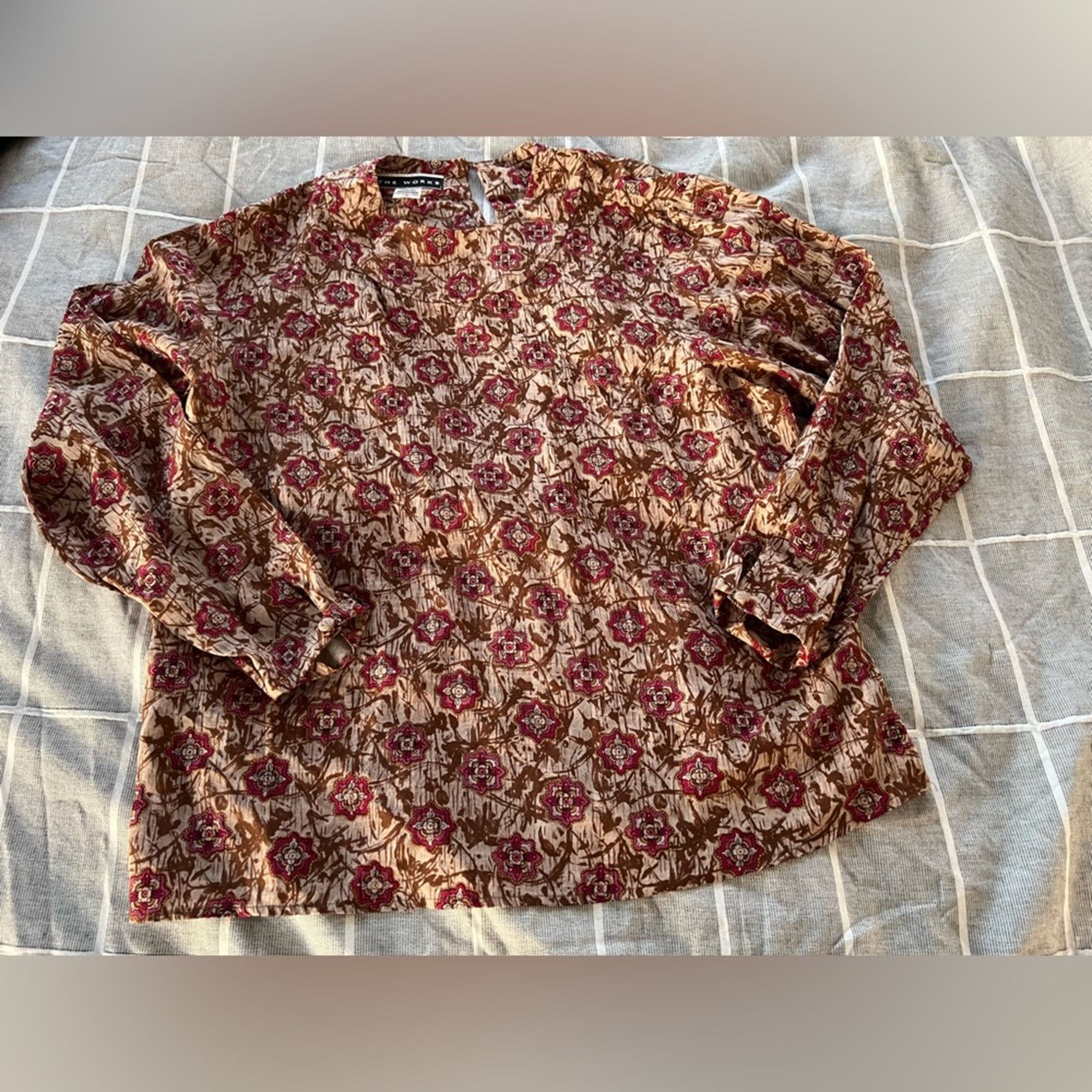 Saks Fifth Avenue Saks Fifth Avenue The Works Silk Floral Blouse Size 12 Size XL / US 12-14 / IT 48-50 - 1 Thumbnail