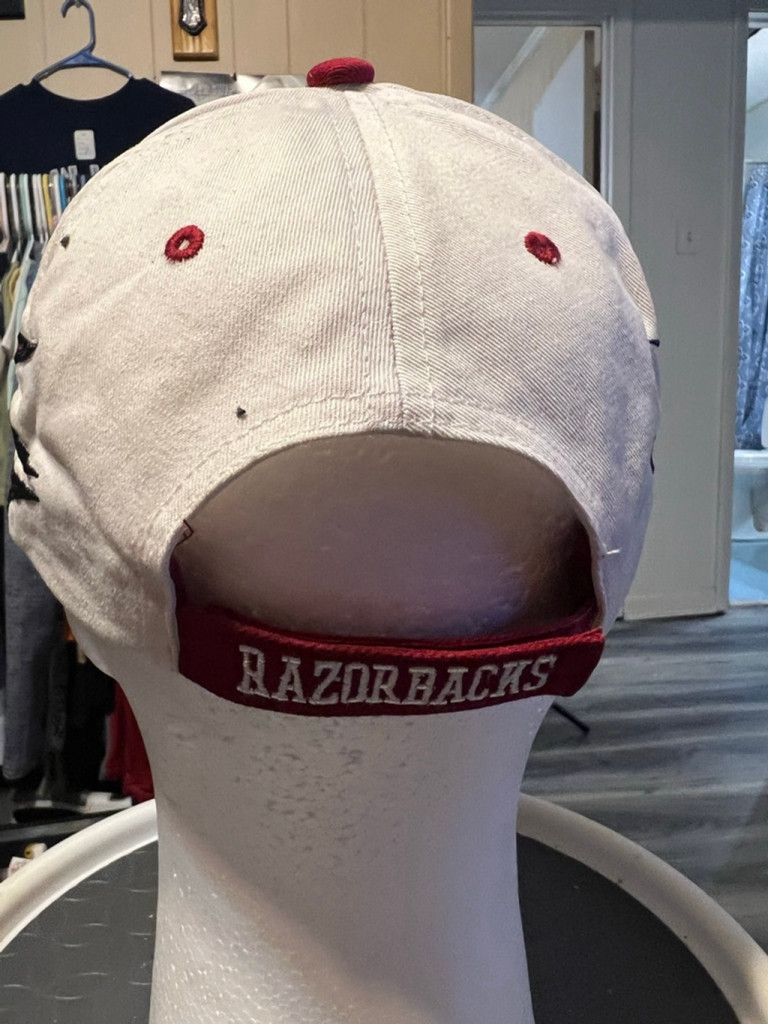 Other Men's Tail Gate Gear Arkansas Razorbacks Red White Flame Hat Size ONE SIZE - 4 Thumbnail