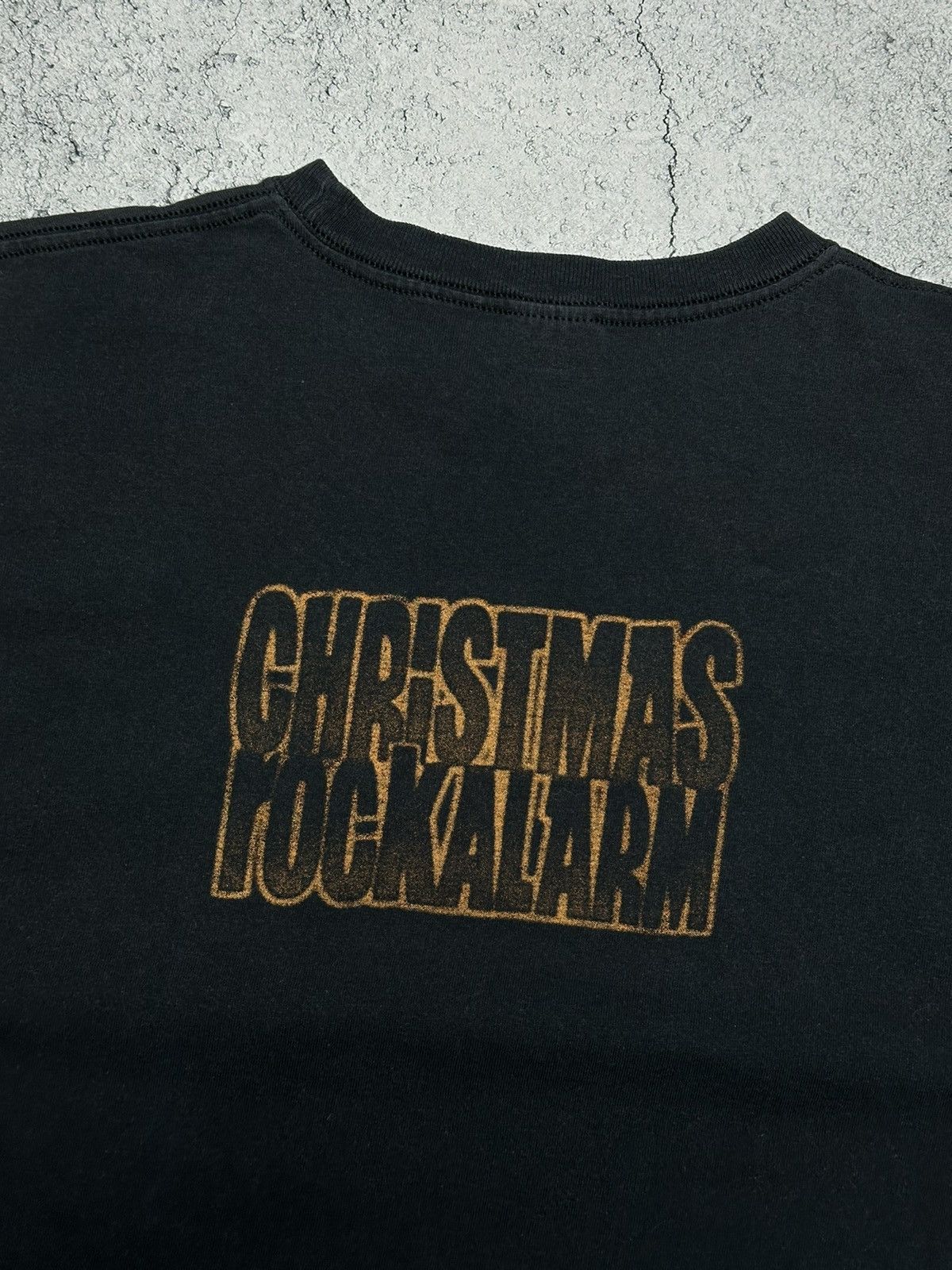 Band Tees Vintage EMP Christmas Rockalarm Band Tee Rock T-shirt Size US M / EU 48-50 / 2 - 14 Thumbnail