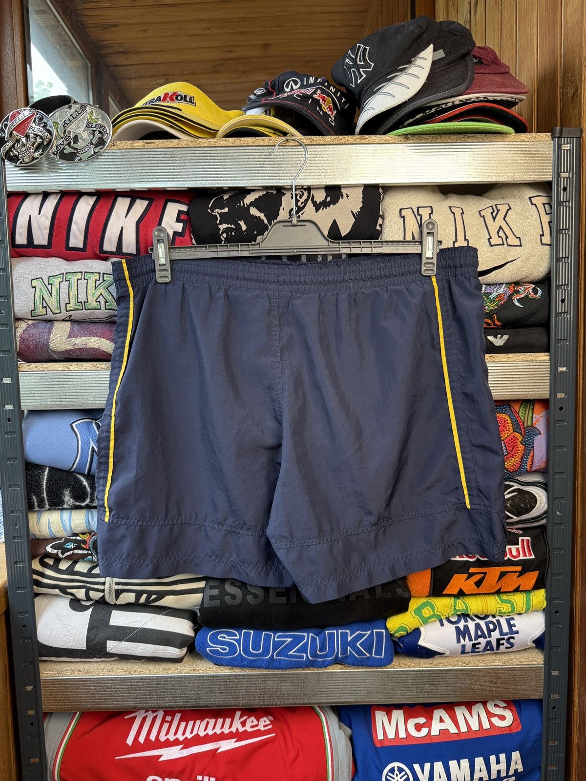 Nike × Vintage Vintage 90s Nike Arsenal Football shorts Rare Retro Hype Y2K Size US 34 / EU 50 - 4 Thumbnail