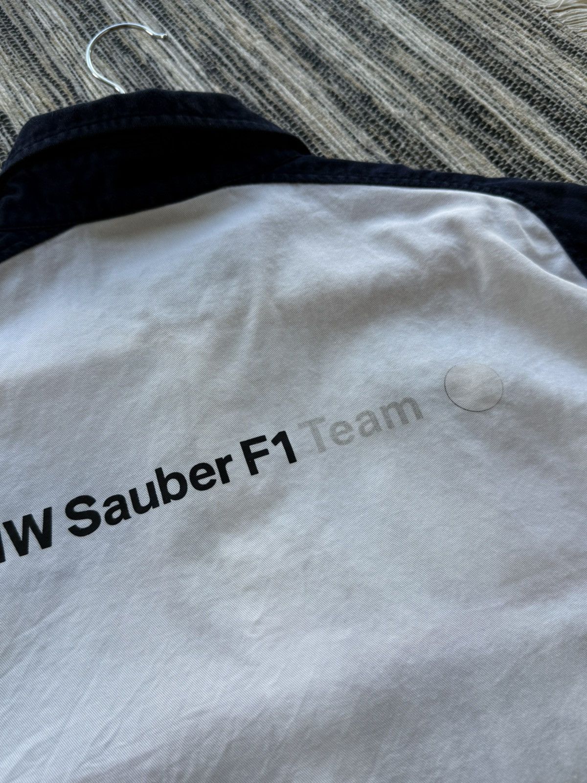 BMW Sauber F1 Team Mens Racing Shirt Petronas SS Button Up