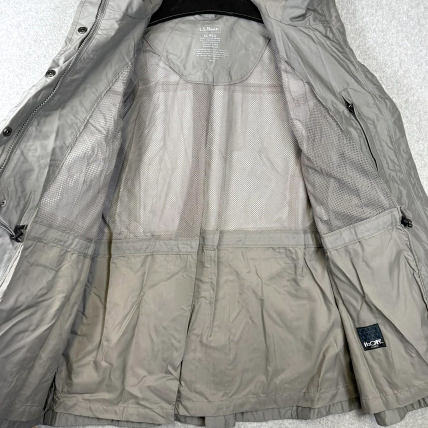 Vintage L.L. Bean Women XL Gray Nylon Full Zip Windbreaker Track Jacket H2Off Regular Windbreaker Jacket Womens XL Gray Size XL / US 12-14 / IT 48-50 - 5 Thumbnail
