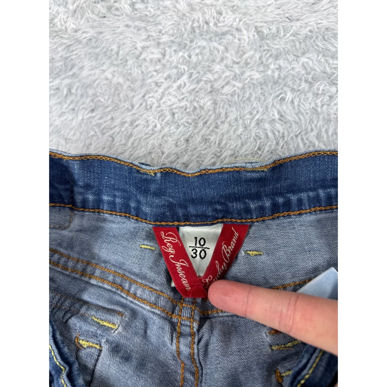 Lucky Brand VINTAGE Lucky Brand Jeans Womens Blue Denim 30x30 Bootcut Low Rise Cotton 10 Regular 5-Pocket Womens Mens? Size 32" / US 10 / IT 46 - 6 Thumbnail
