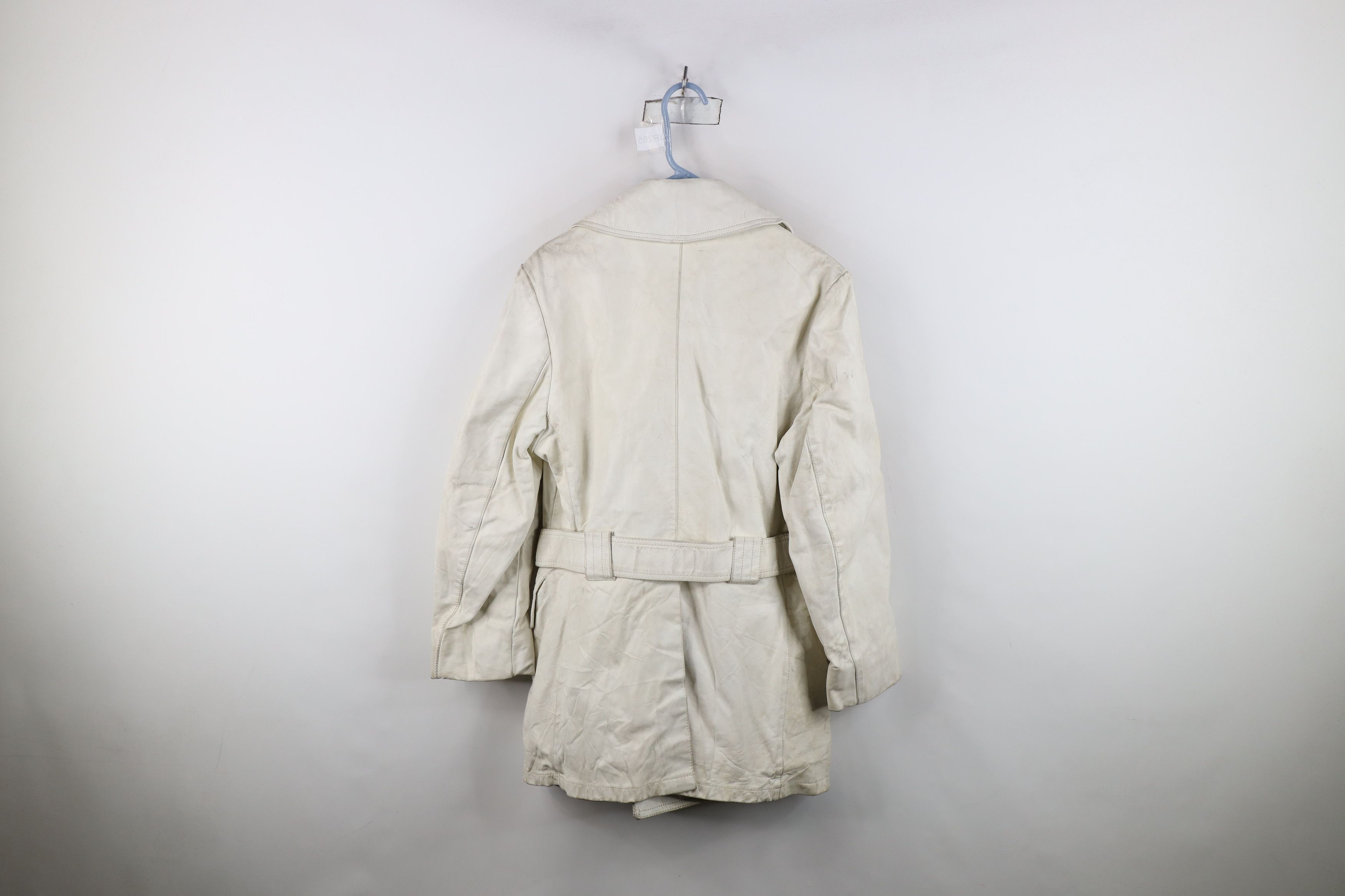 Vintage Vintage 70s Streetwear Leather Trench Coat Jacket White Size US L / EU 52-54 / 3 - 14 Thumbnail
