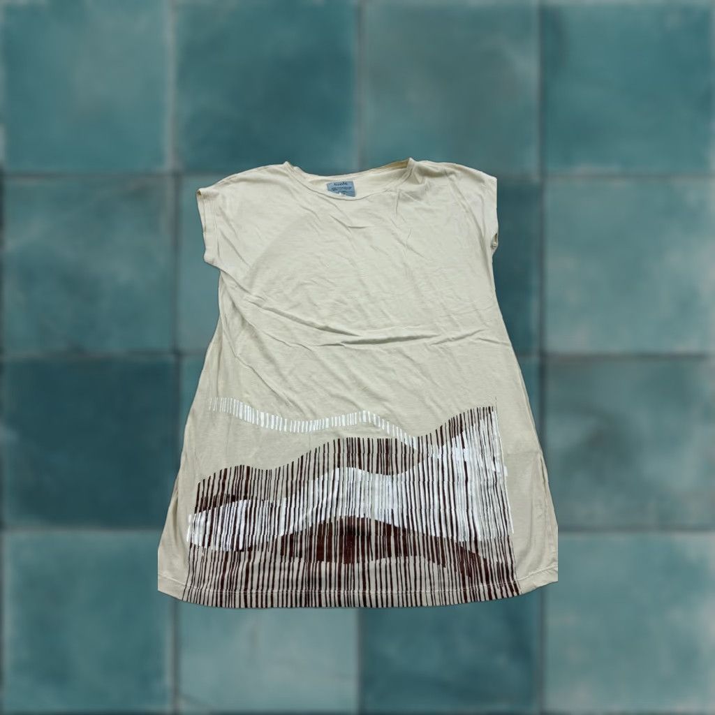 Vintage Tonlé Shirt Womens L Beige Brown White Graphic Tee Sustainable Cambodia Art Teraced Hand-Painted Size L / US 10 / IT 46 - 1 Thumbnail
