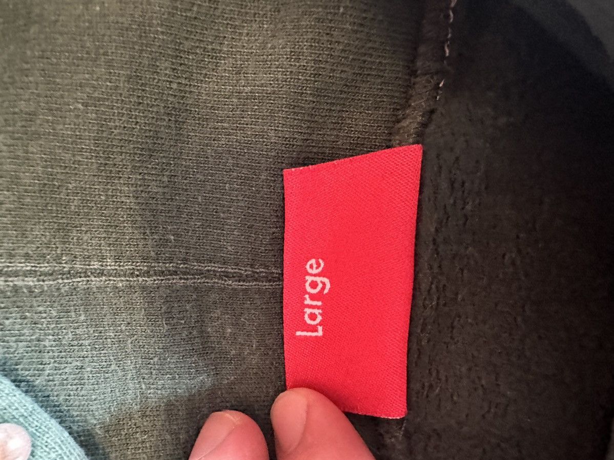 Supreme Supreme Hoodie Size US L / EU 52-54 / 3 - 5 Thumbnail