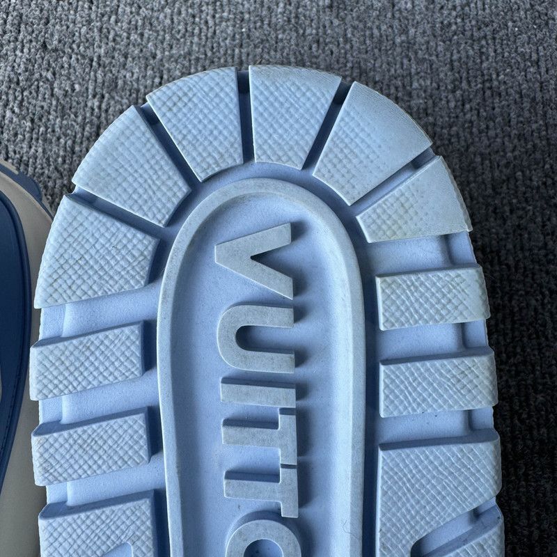 Louis Vuitton Louis Vuitton Trainer Maxi Low Top Sneakers White Blue -250 Size US 9.5 / EU 42-43 - 8 Thumbnail