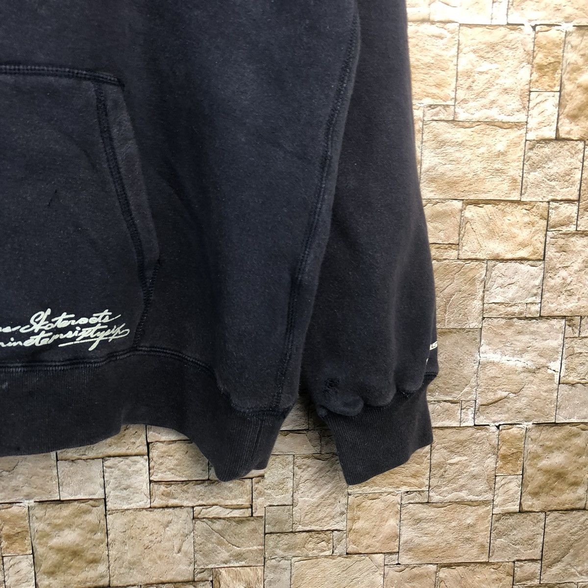 Vans Vans vintage Dark Blue sweatshirt Hoodie #A205 Size US L / EU 52-54 / 3 - 8 Thumbnail
