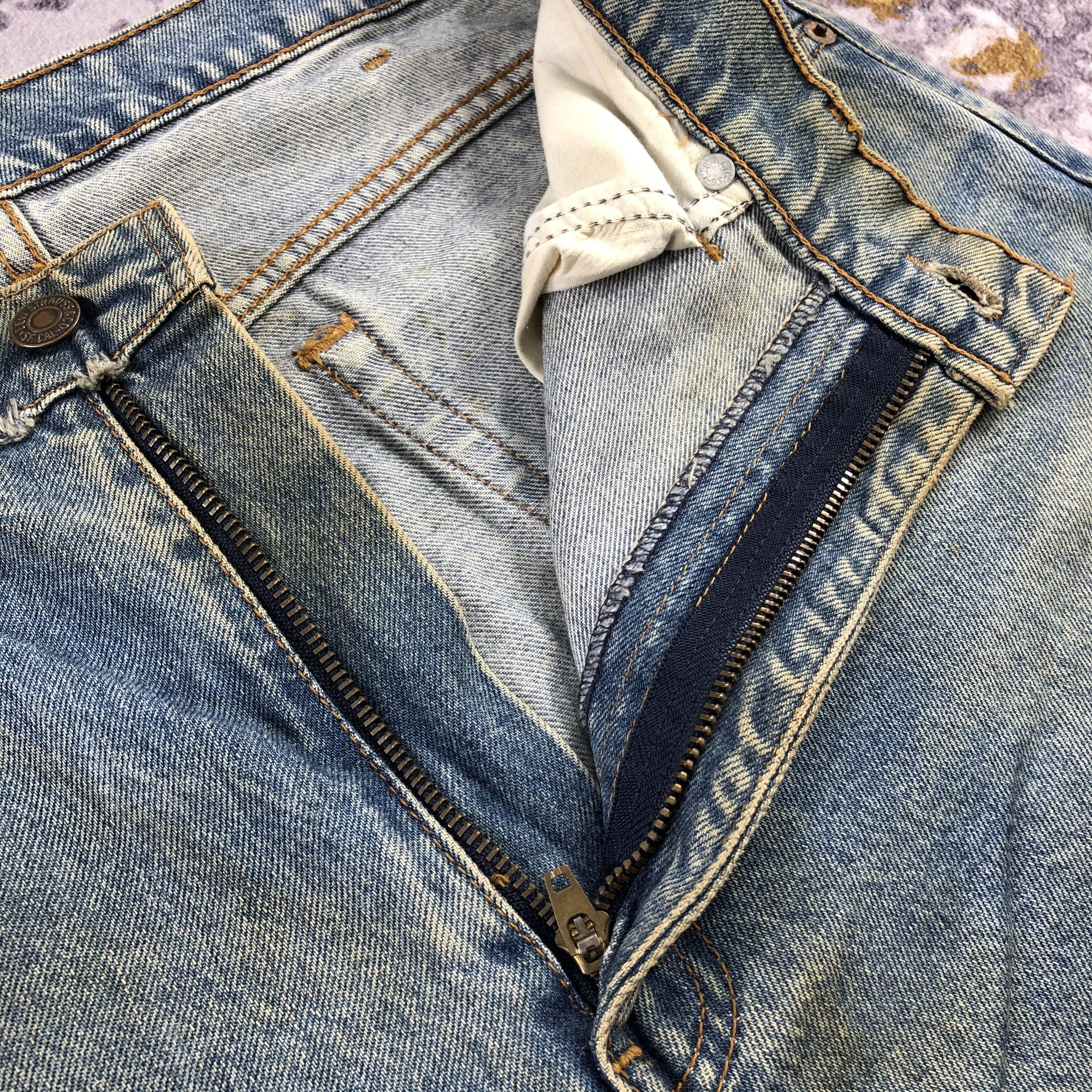 Levi's 90s Vintage Blue Wash Levis Jeans-JM2812 Size US 33 - 9 Thumbnail