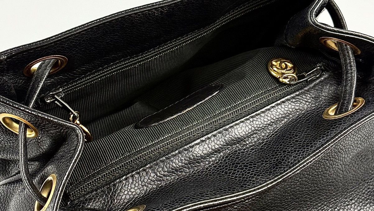 Chanel Chanel - Lagerfeld - 1994 - Triple CC - Mini Caviar Backpack Size ONE SIZE - 18 Thumbnail
