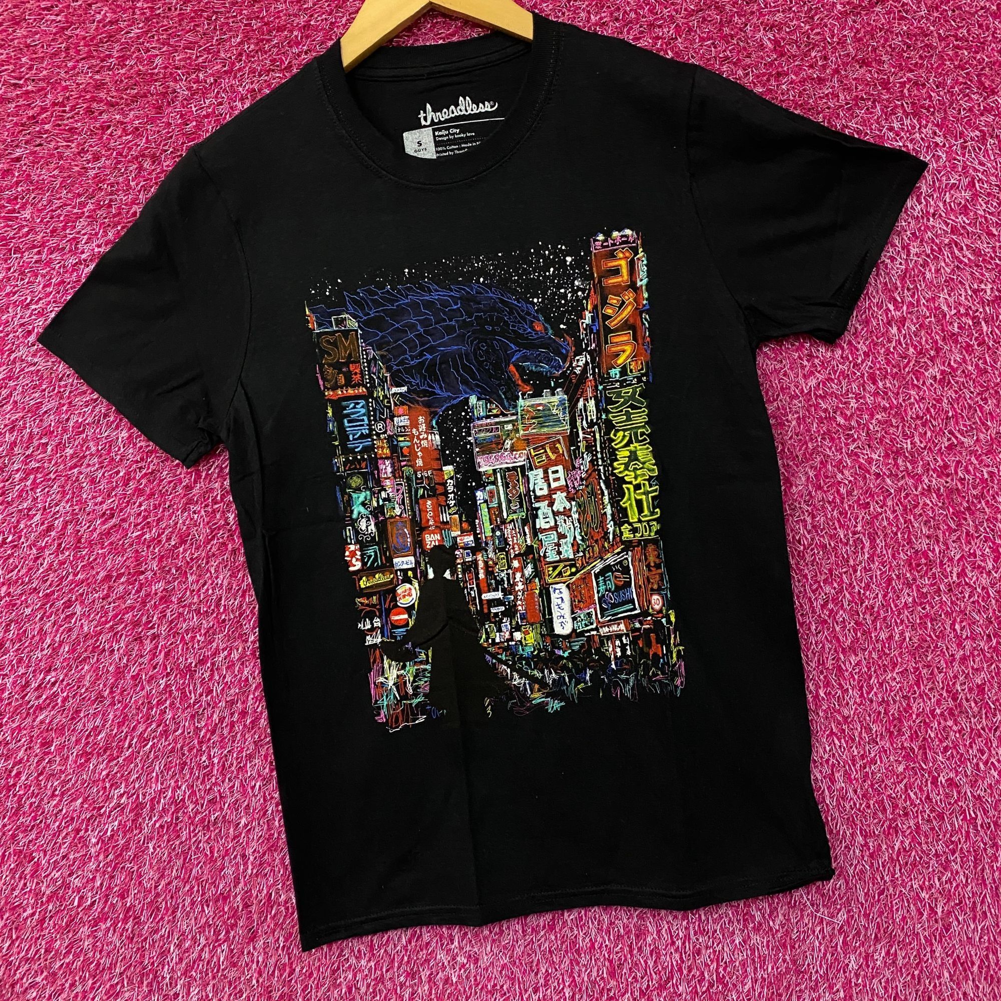 Threadless Threadless Godzilla Kaiju City Graphic Design T-Shirt Size S Size US S / EU 44-46 / 1 - 3 Thumbnail