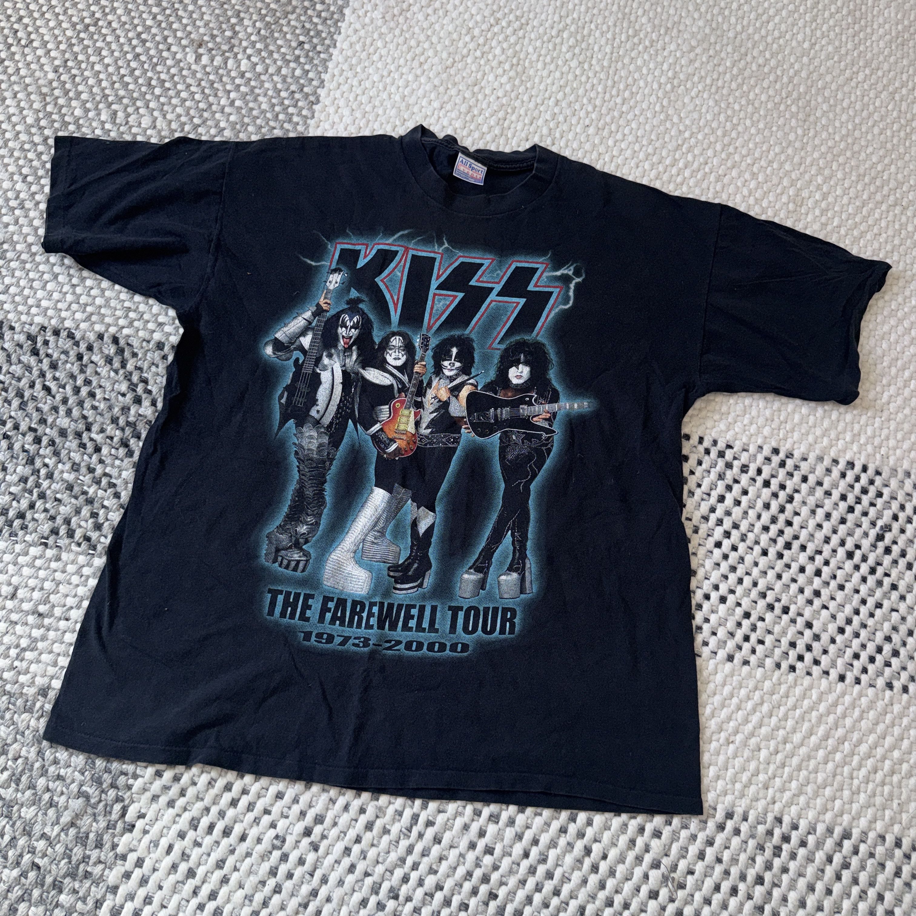 Vintage Vintage 2000 KISS Farewell World Tour Tshirt Size US L / EU 52-54 / 3 - 1 Thumbnail