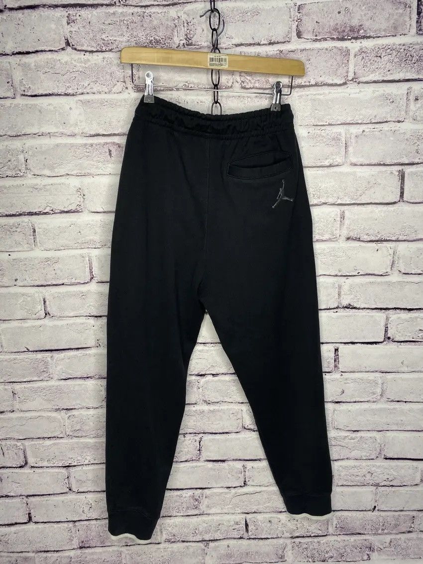 Other Men’s Jordan Sweatpants Cotton Joggers Y2K Nike streetwear Size US 29 - 2 Thumbnail