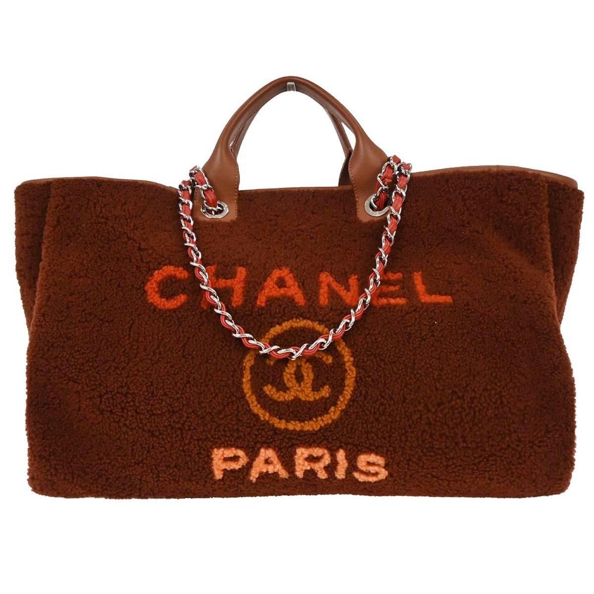 Chanel Chanel Deauville Tote Shearling Size ONE SIZE - 1 Thumbnail