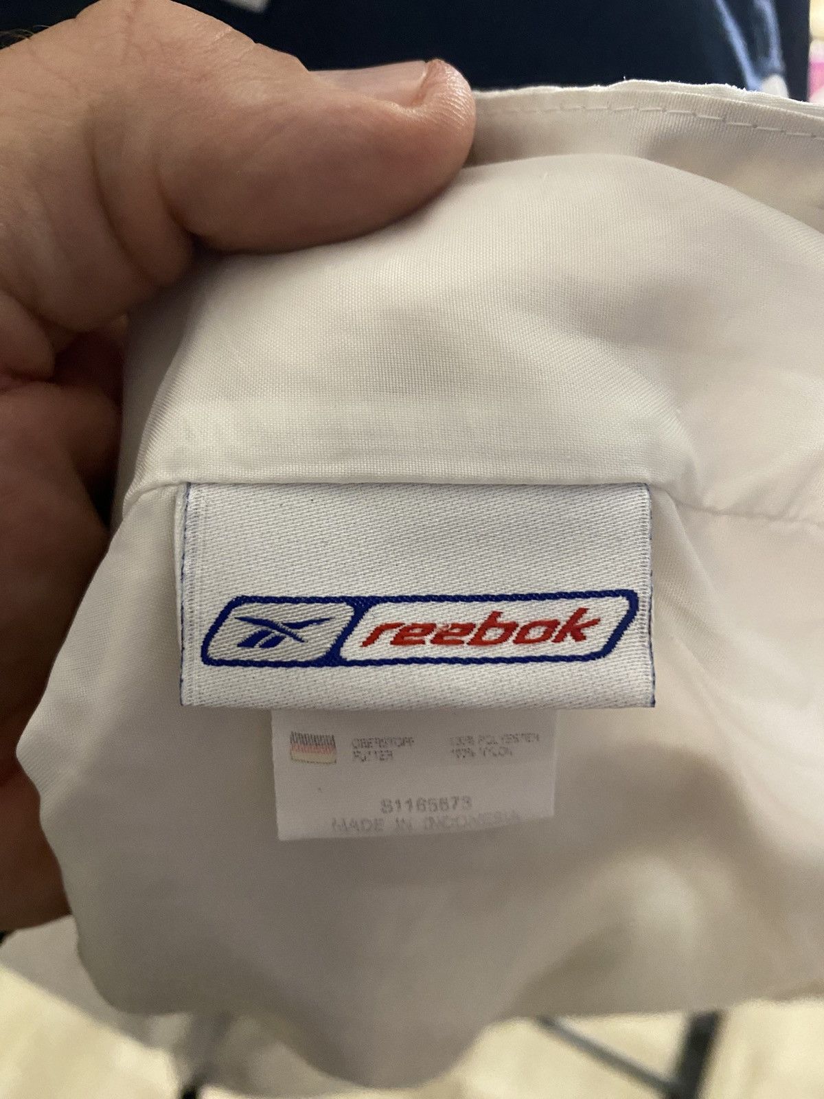 Reebok Vintage LIVERPOOL 2001 2002 1/2 Zip Training Jacket Reebok Size US L / EU 52-54 / 3 - 9 Thumbnail