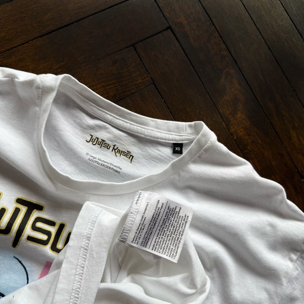 Anime × Vintage Jujutsu Kaisen Mens White Anime T-Shirt Big Print Gojo Size US XS / EU 42 / 0 - 3 Thumbnail