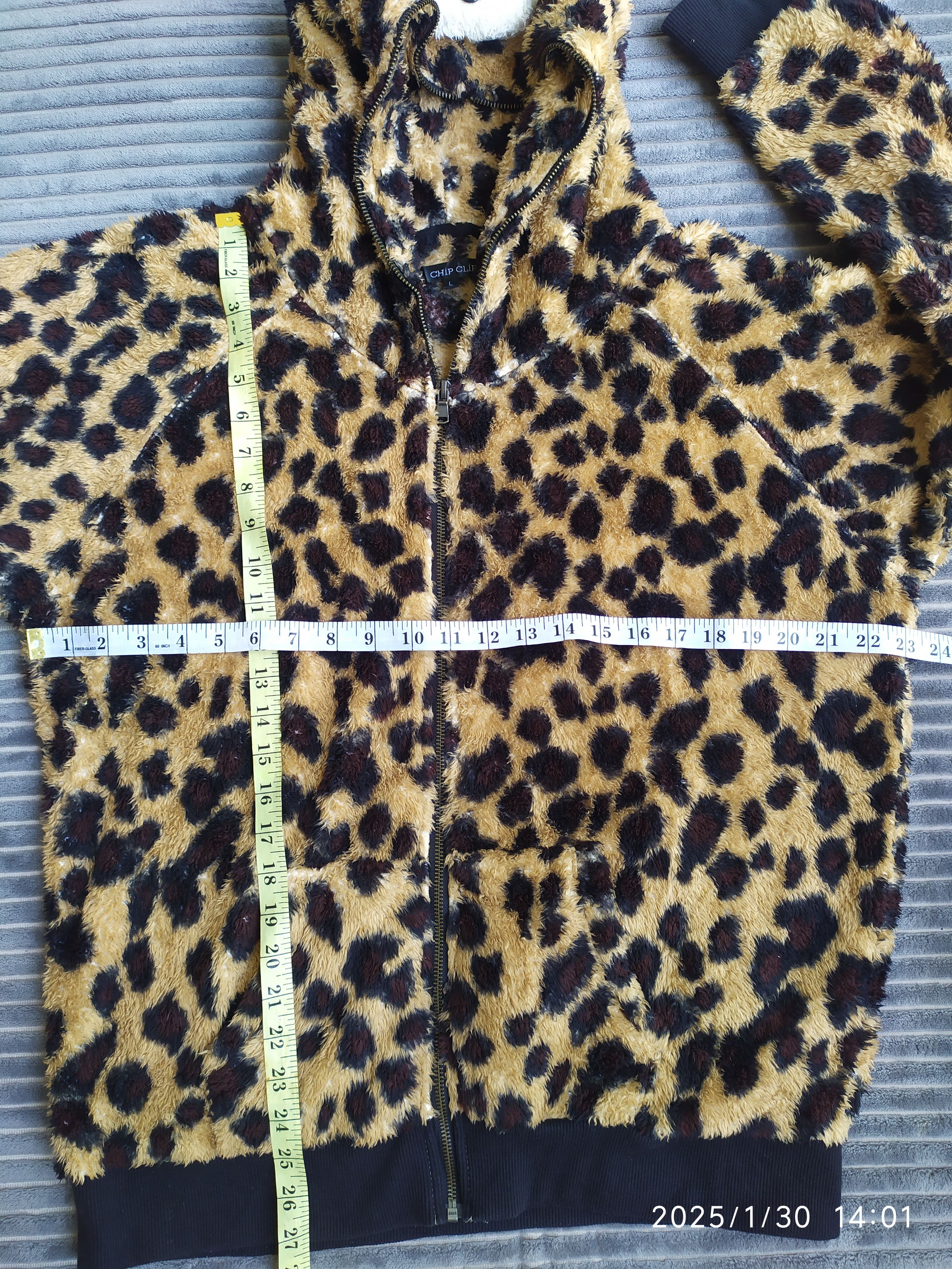 If Six Was Nine × Japanese Brand × Le Grande Bleu (L.G.B.) Japanese Chip Clip Charm Be Lucky Leopard hoodie Size US L / EU 52-54 / 3 - 10 Thumbnail