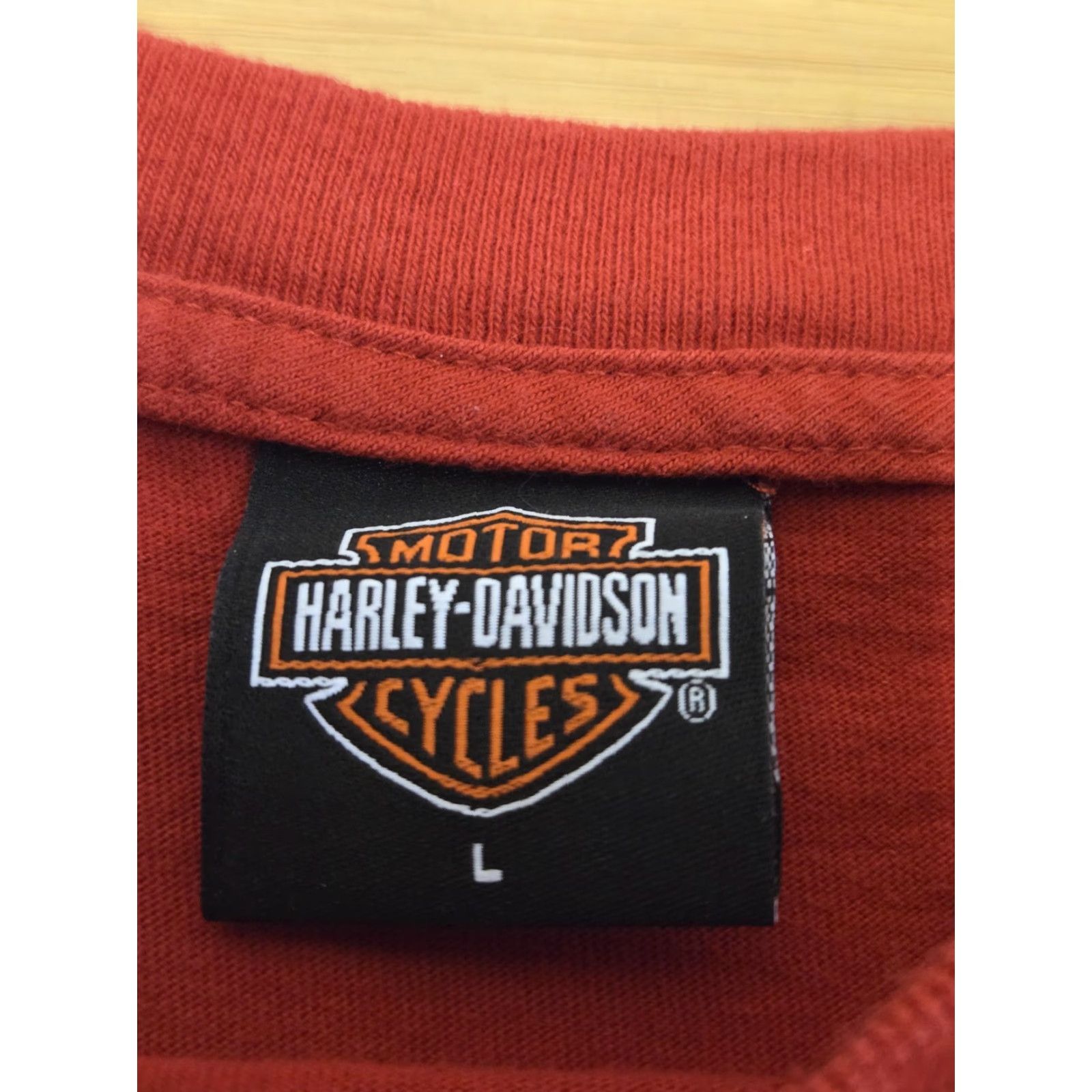 Harley Davidson VINTAGE Harley-Davidson Shirt Mens L Red Tucson AZ Biker Motorcycle 2003 USA Men Shirt Red USA 2003 Harley-Davidson graphic print front back Size US L / EU 52-54 / 3 - 3 Thumbnail