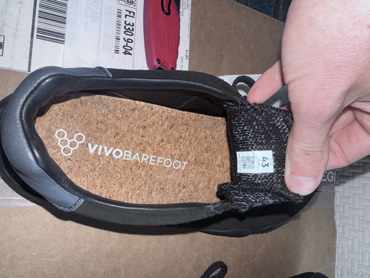 Vivobarefoot Vivobarefoot Motus Studio Size US 10 / EU 43 - 16 Thumbnail