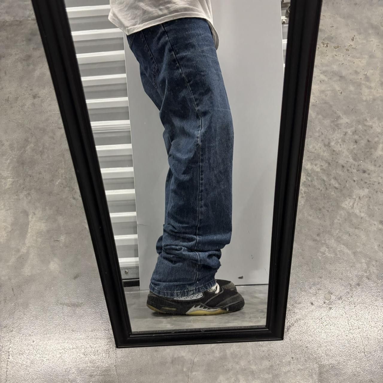 Japanese Brand × Vintage Crazy Vintage Y2K/2000s Medium Wash Essential Denim Jeans! Size US 30 / EU 46 - 2 Thumbnail
