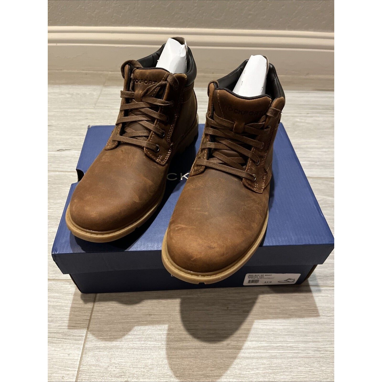 Rockport ROCKPORT Rugged Bucks Men 8.5 M Waterproof Boot Brown Size US 8.5 / EU 41-42 - 1 Thumbnail