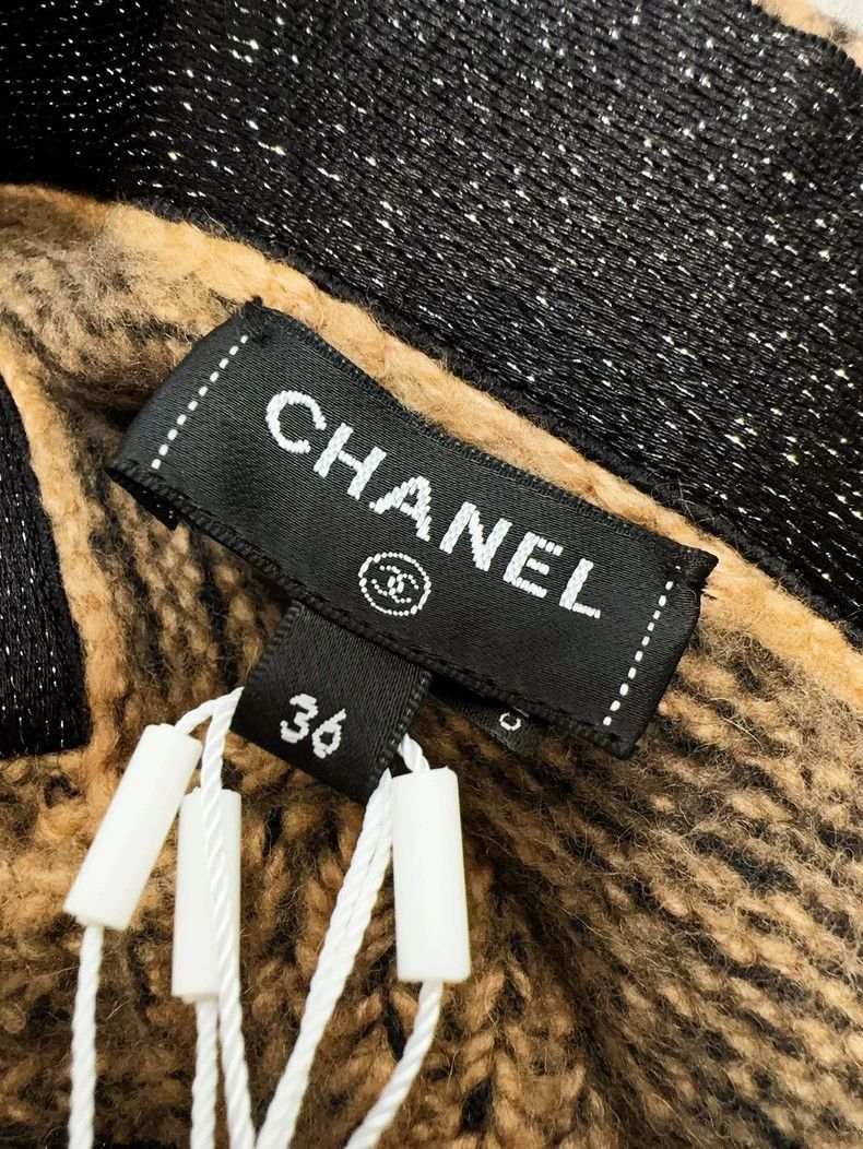 Chanel Chanel 22A Brown Knit Diamond Button Crop Top Size M / US 6-8 / IT 42-44 - 6 Thumbnail