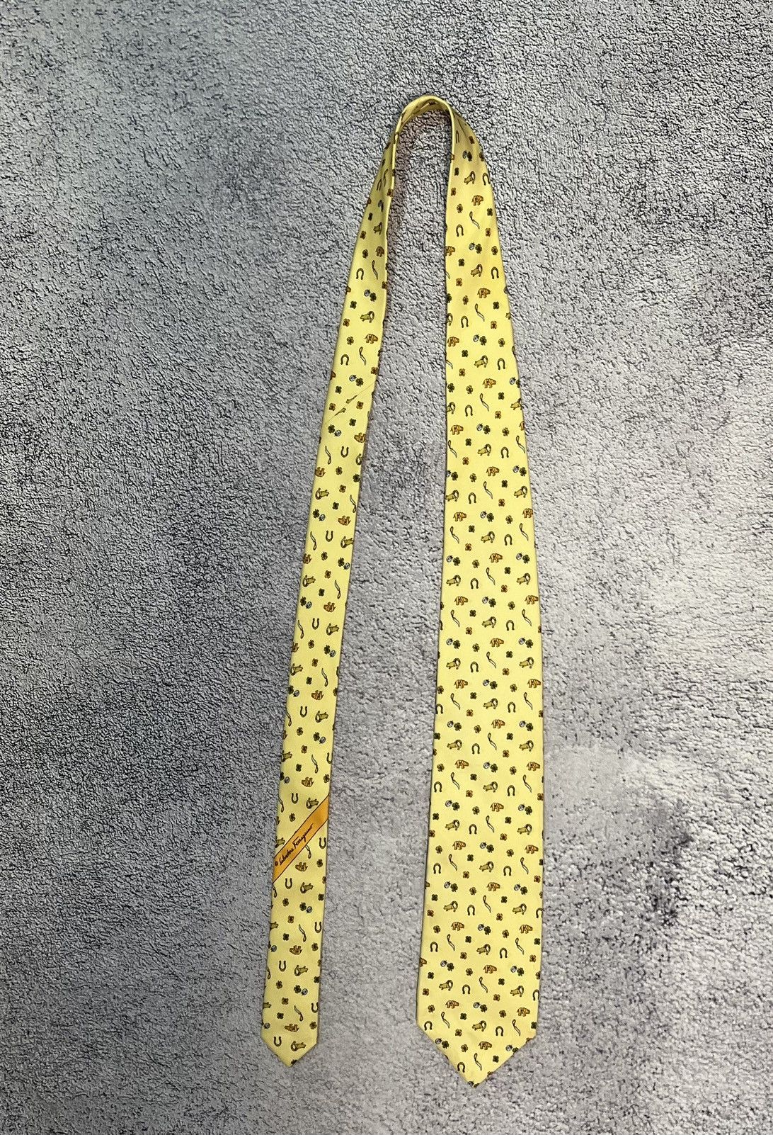 Salvatore Ferragamo Salvatore Ferragamo Tie 100% Silk Monogram Floral Animals Size ONE SIZE - 1 Thumbnail