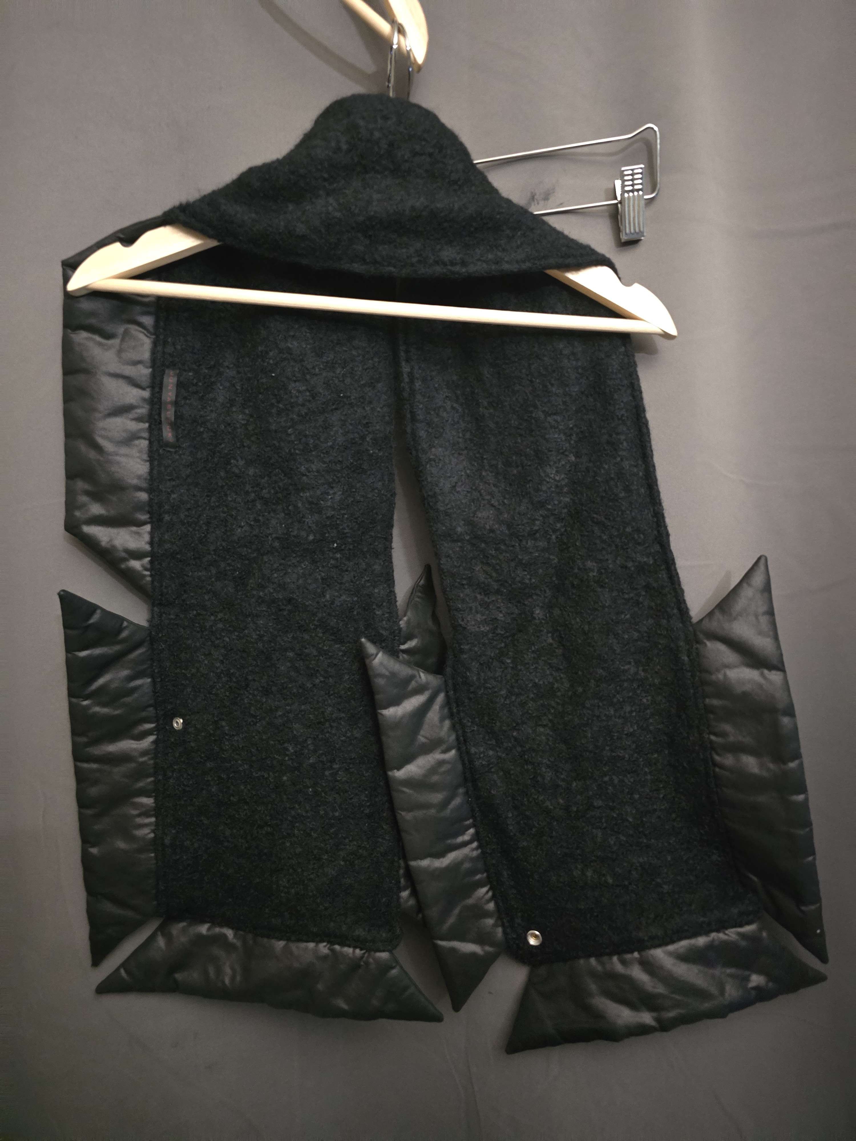 chloma Chloma Junya Suzuki Black Futuristic scarf Size ONE SIZE - 2 Thumbnail
