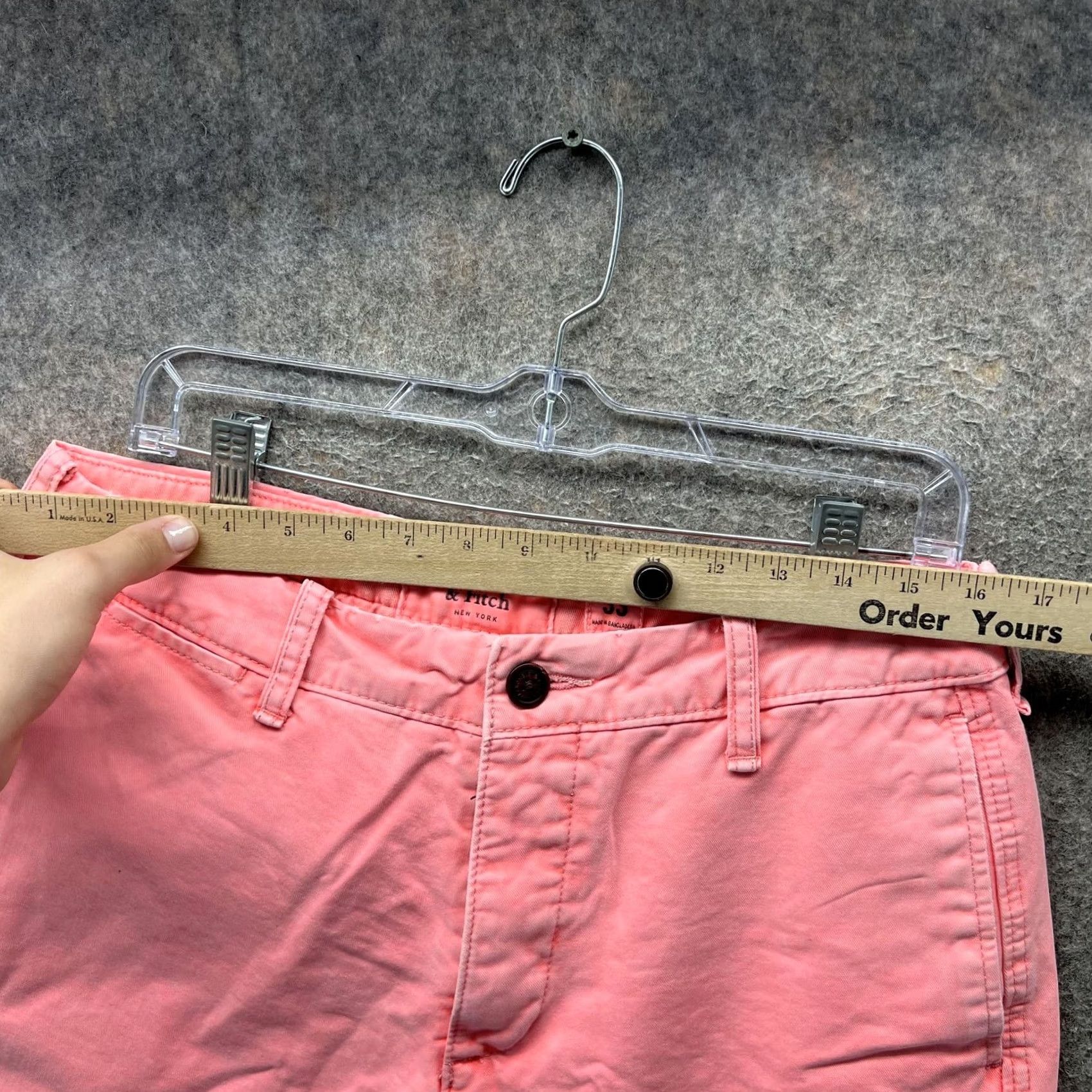 Abercrombie & Fitch Abercrombie & Fitch Shorts Mens 33 Pink Chino Flat Front Casual Summer Pants (Chino) Mens Tailored Flat Front Pink Cotton ShortS Size US 33 - 5 Thumbnail