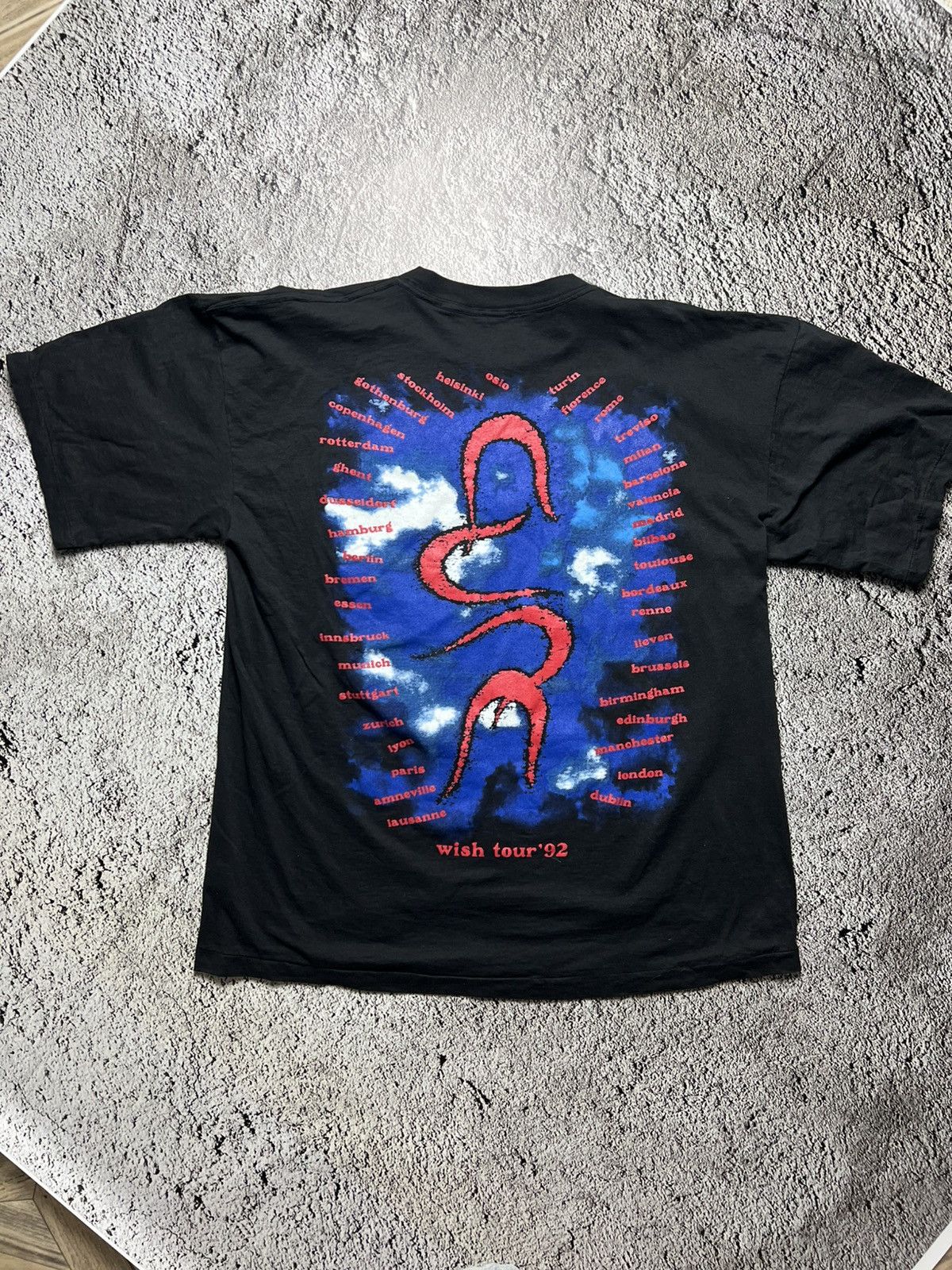 Brockum 1992 the cure wish tour under license brockum t shirt Size US XL / EU 56 / 4 - 6 Thumbnail