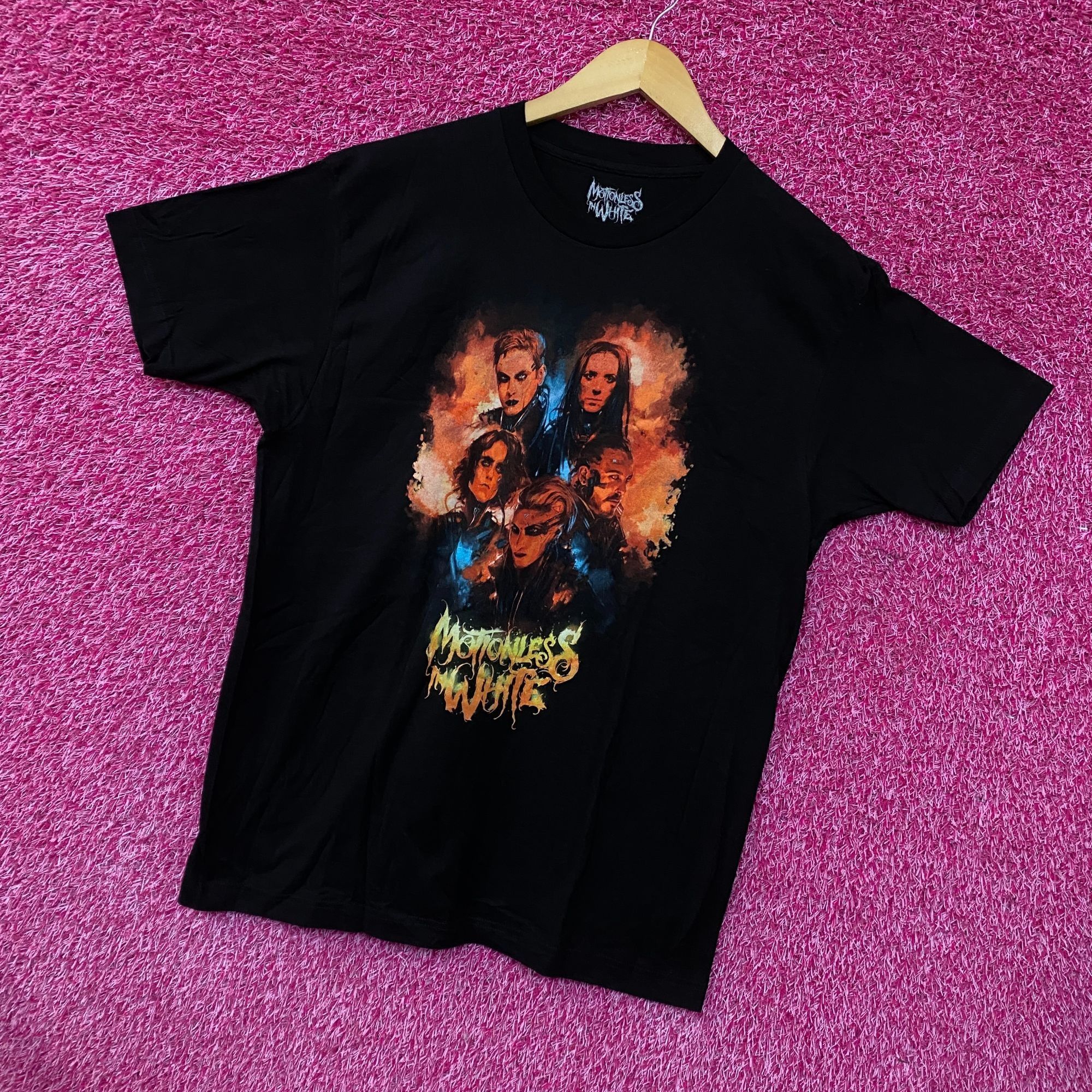 Band Tees Motionless in White Watercolor Portrait T-shirt size extra l Size US XL / EU 56 / 4 - 3 Thumbnail