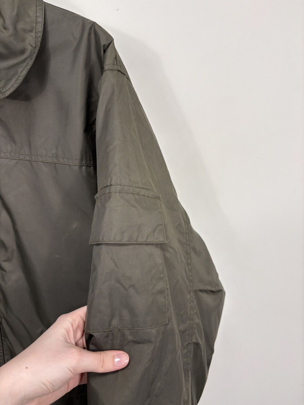 Valentino Vintage 1990s Valentino Sport Men’s Khaki Padded Jacket Coat Size US L / EU 52-54 / 3 - 12 Thumbnail
