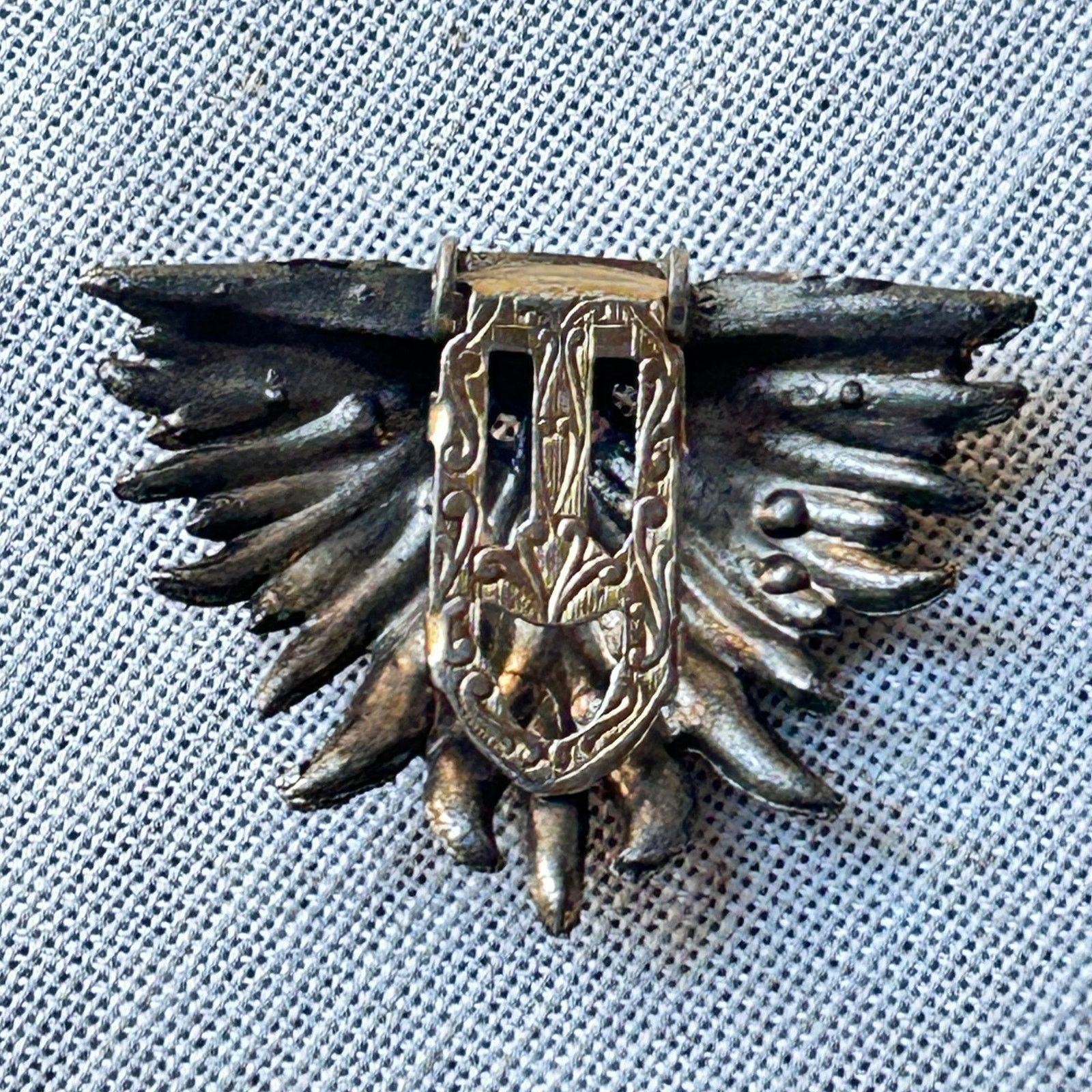 Vintage Vintage 1930s–40s Winged Rhinestone Fur Clip Art Deco Size ONE SIZE - 4 Thumbnail