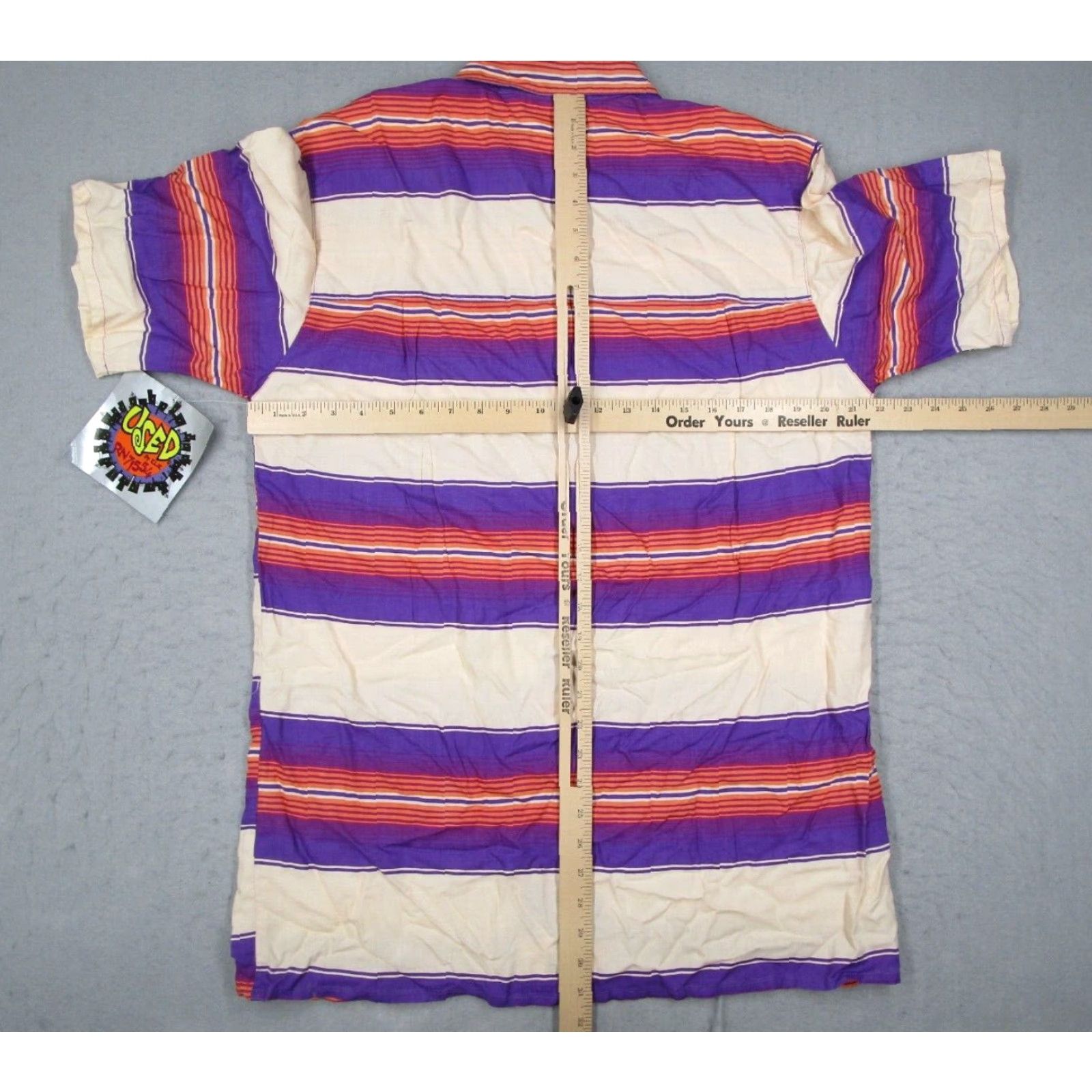 Etro VINTAGE Get Used by Ellie Mens Shirt M Purple Button-Up 90s NWT Retro Geometric Cap Sleeve Casual Hip Hop 80s Vintage Boys Womens? Size US M / EU 48-50 / 2 - 5 Thumbnail