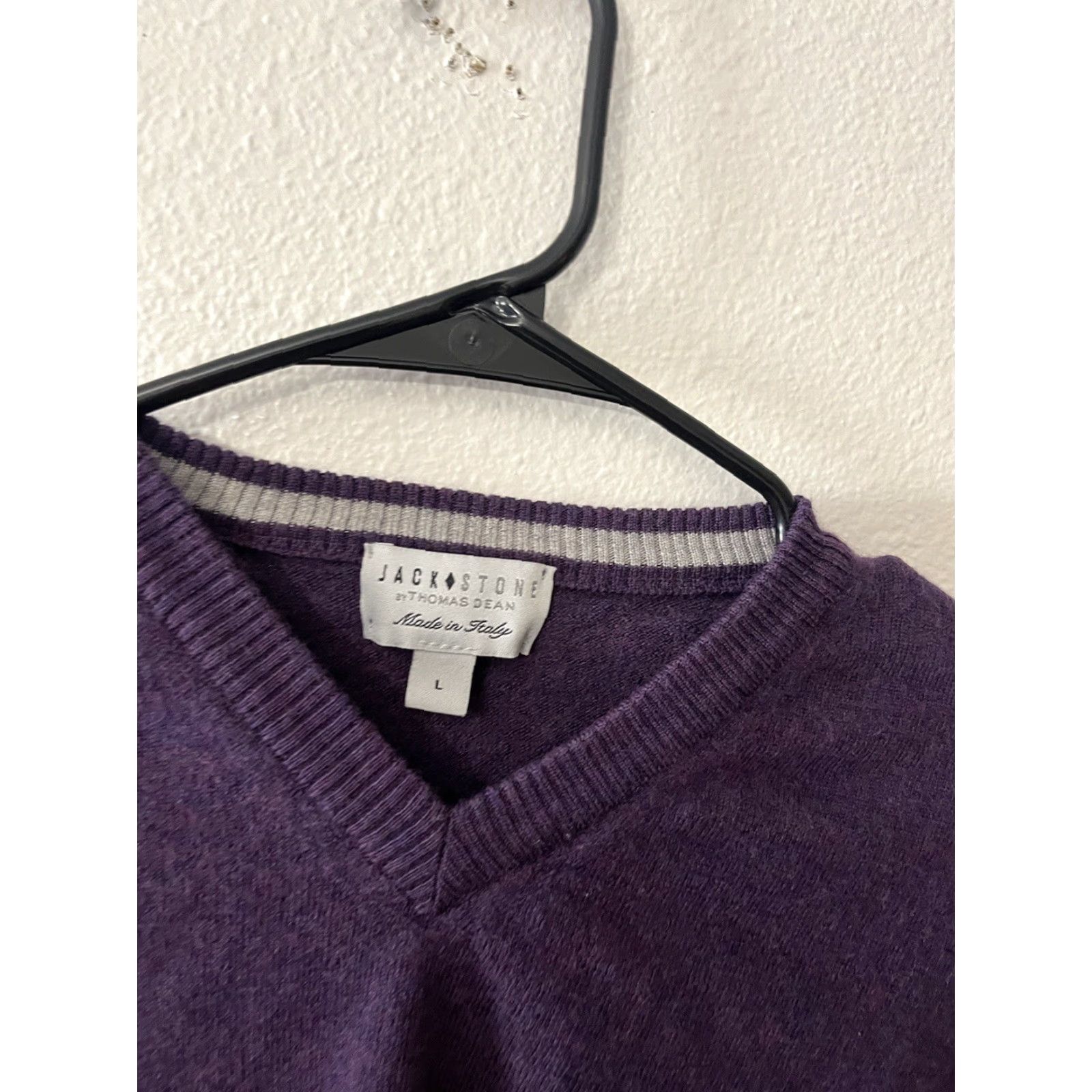 Vintage VINTAGE Thomas Dean & Co. Sweater Shirt Mens L Purple Merino Wool V-Neck Italy - 90s, Knit, Pullover, Regular Fit, Cold Weather Mens Size US L / EU 52-54 / 3 - 3 Thumbnail
