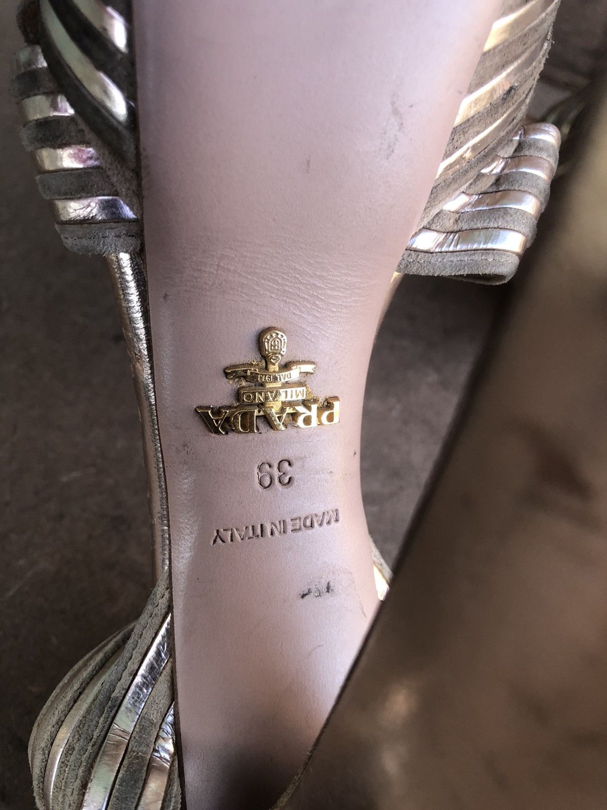 Prada Prada Pink Leather heels Size 39 Size US 9 / IT 39 - 13 Thumbnail