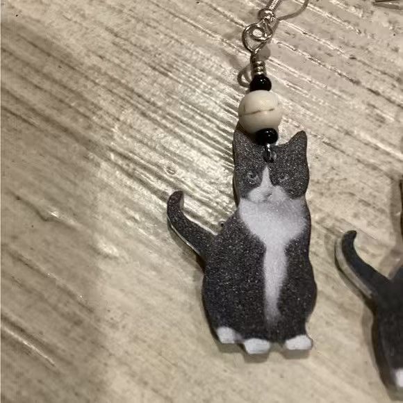 Other Adorable Black and White Cat Earrings Size US XL / EU 56 / 4 - 2 Thumbnail