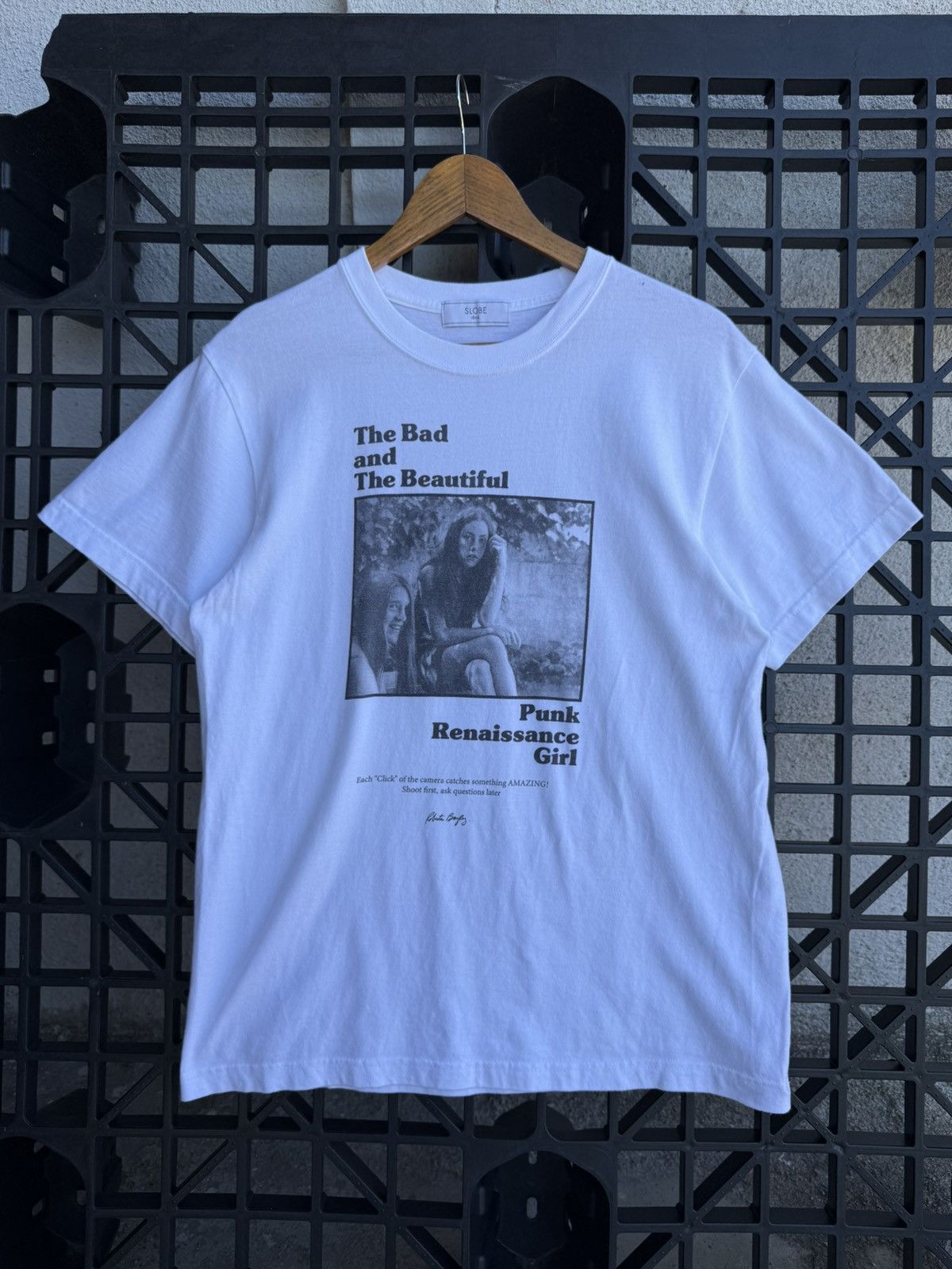 Japanese Brand Vintage Y2K The Bad and The Beautiful 1966 Photo Graphic Tee Size US M / EU 48-50 / 2 - 1 Thumbnail