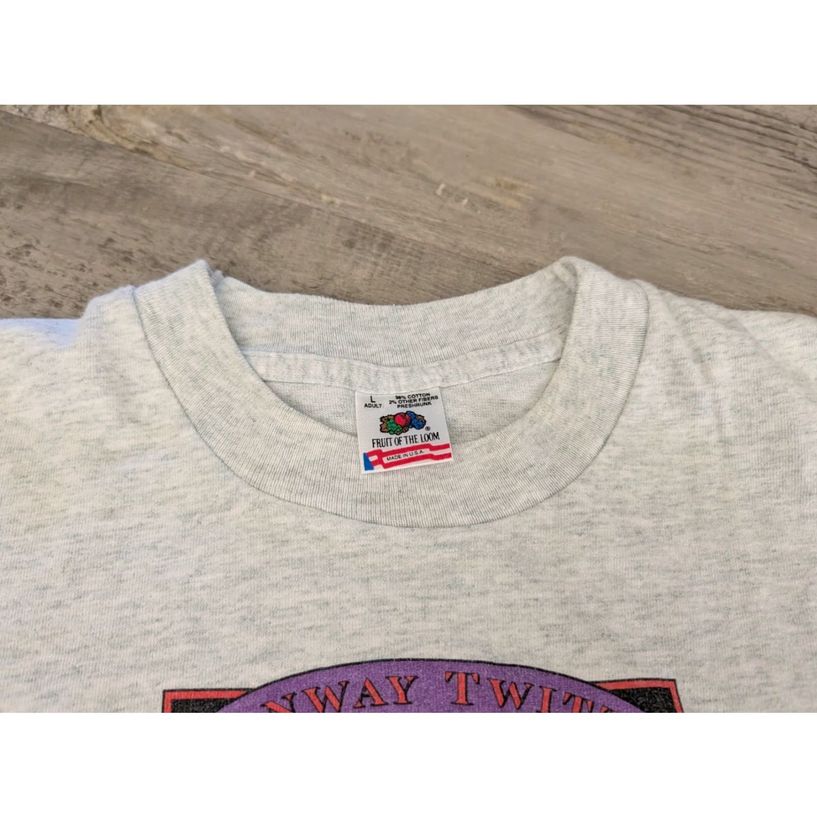 Fruit Of The Loom VINTAGE Conway Twitty The Legend Tee Shirt Gray L US Made 90s Single Stitch Country Music Mens T-Shirt Size US L / EU 52-54 / 3 - 3 Thumbnail